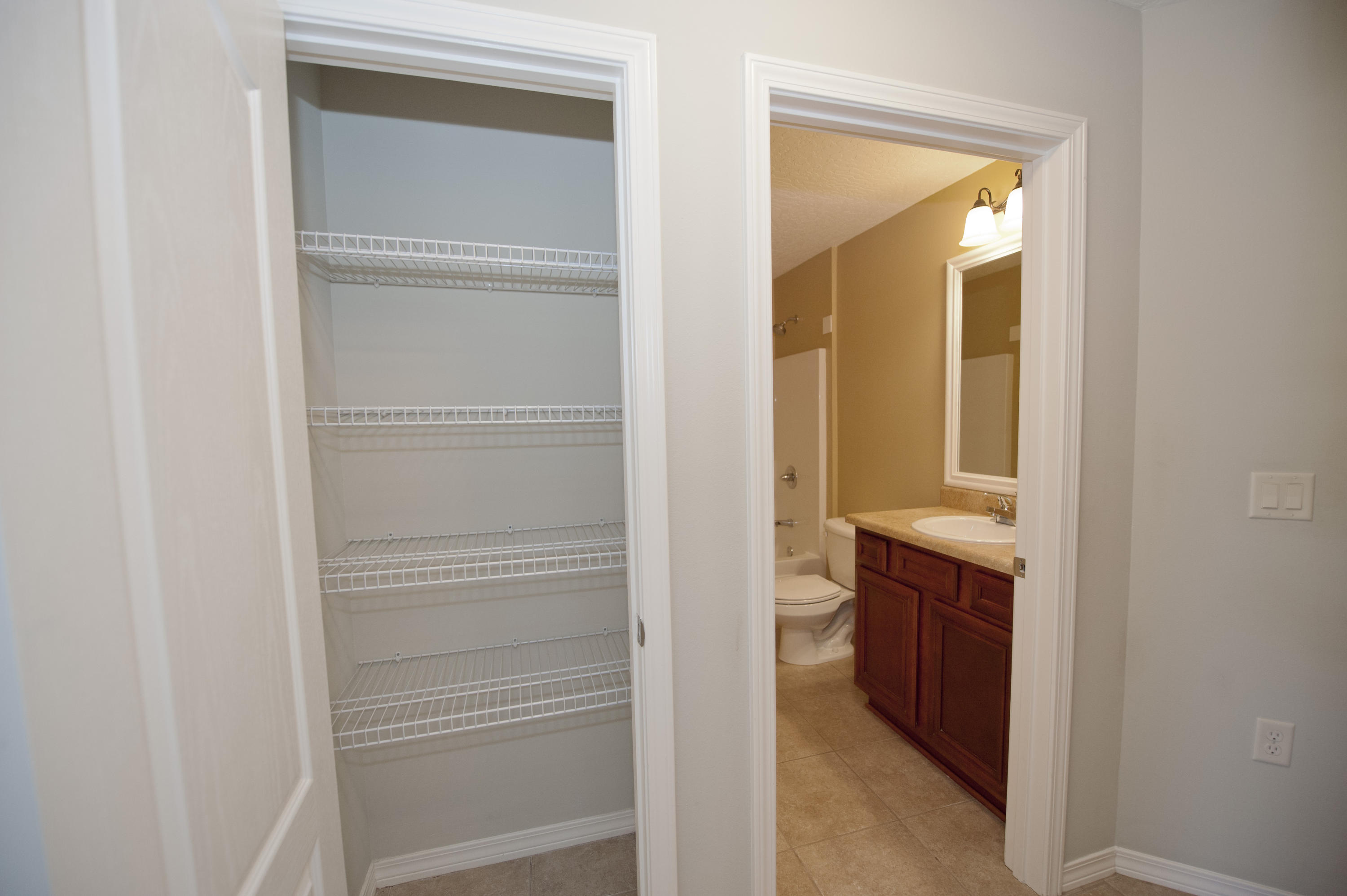 TRAILWOOD ESTATES - Residential