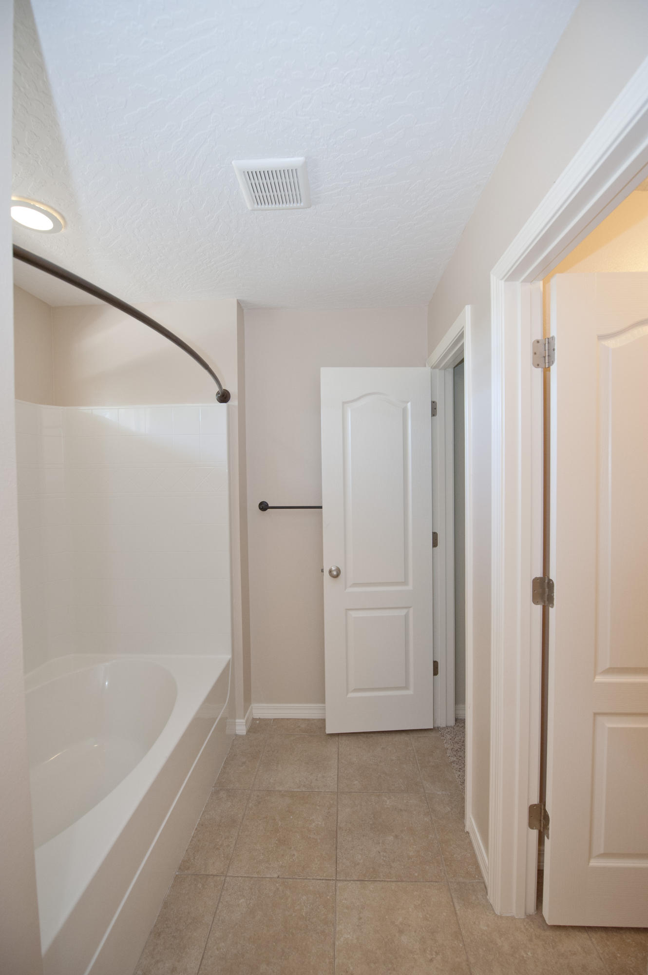 TRAILWOOD ESTATES - Residential