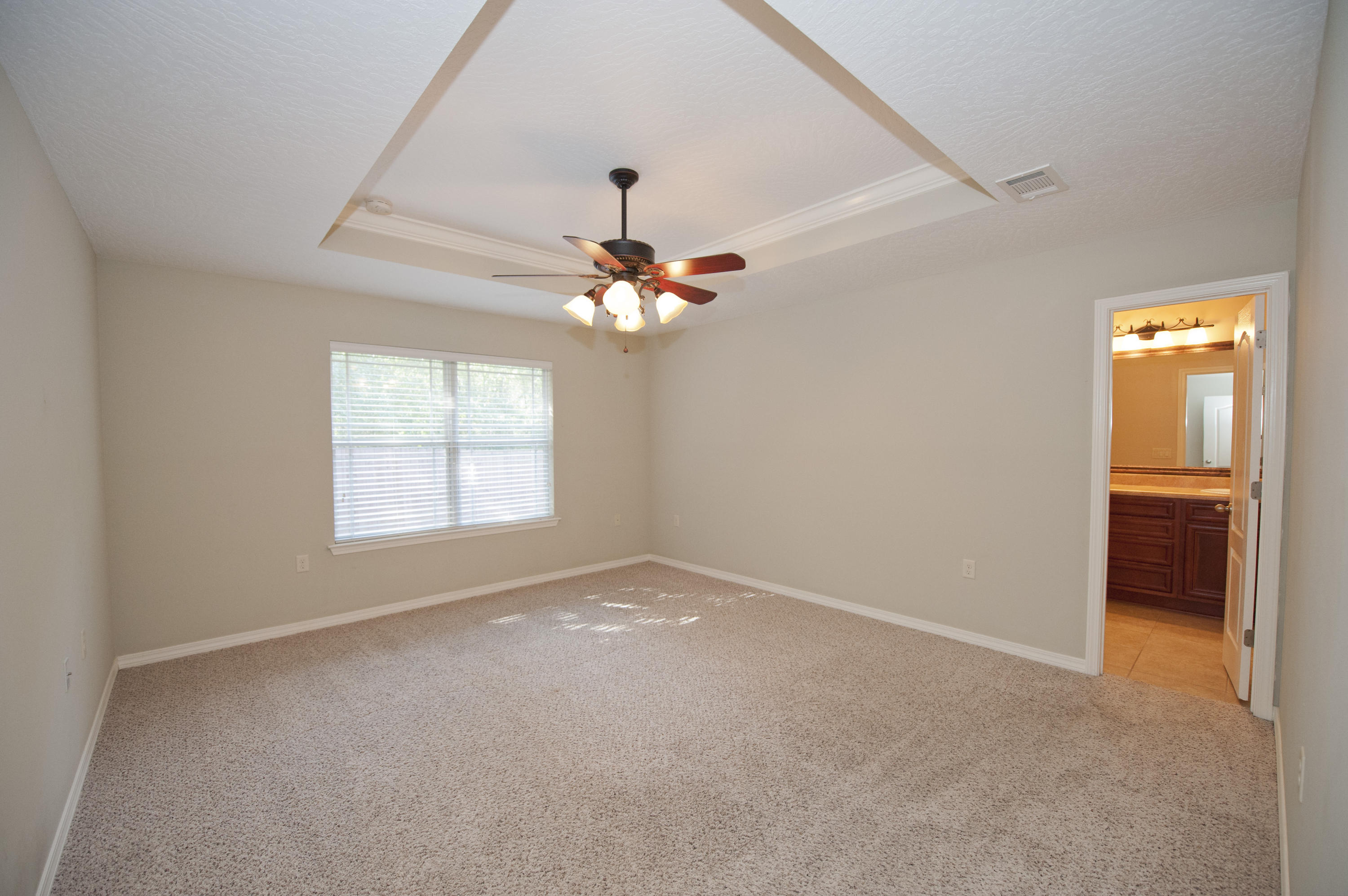 TRAILWOOD ESTATES - Residential