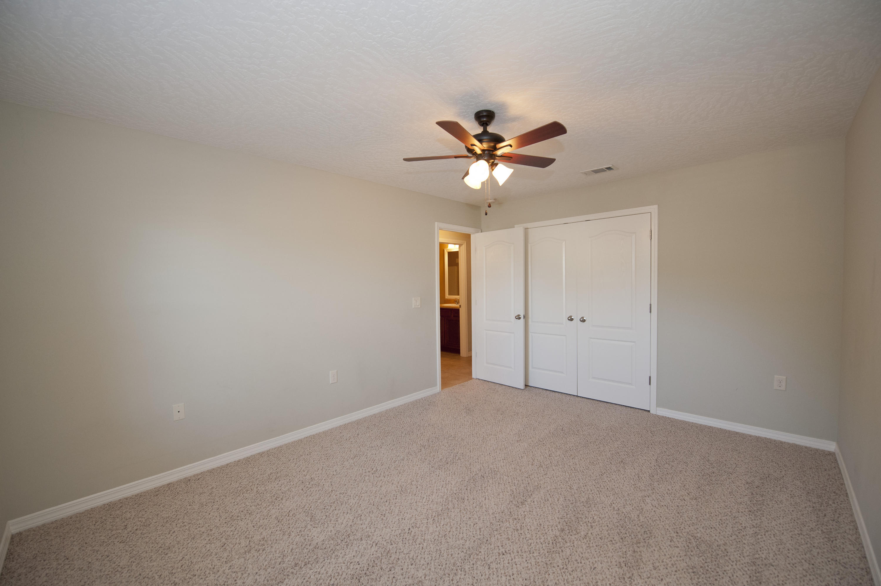 TRAILWOOD ESTATES - Residential