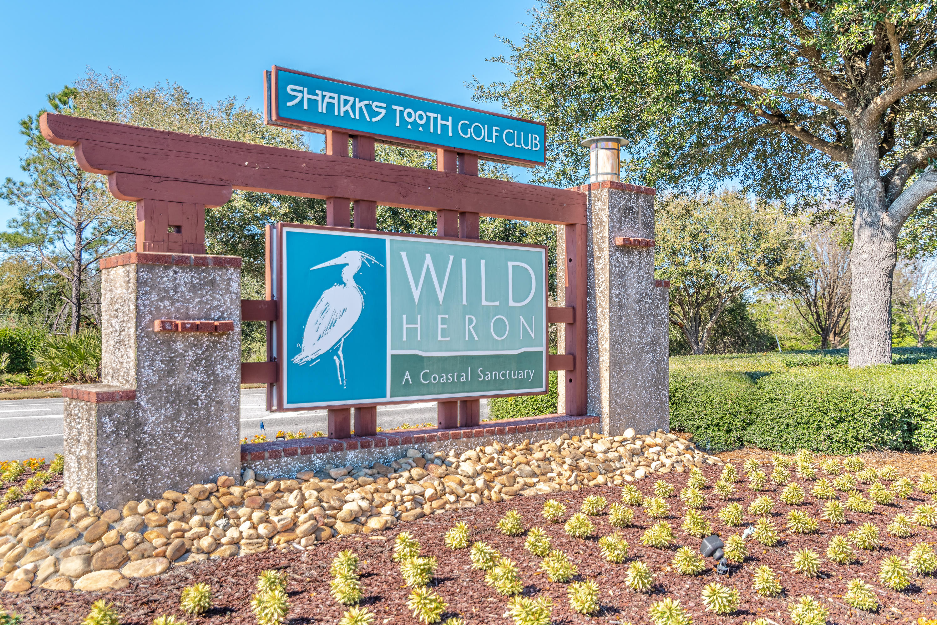 WILD HERON - Residential