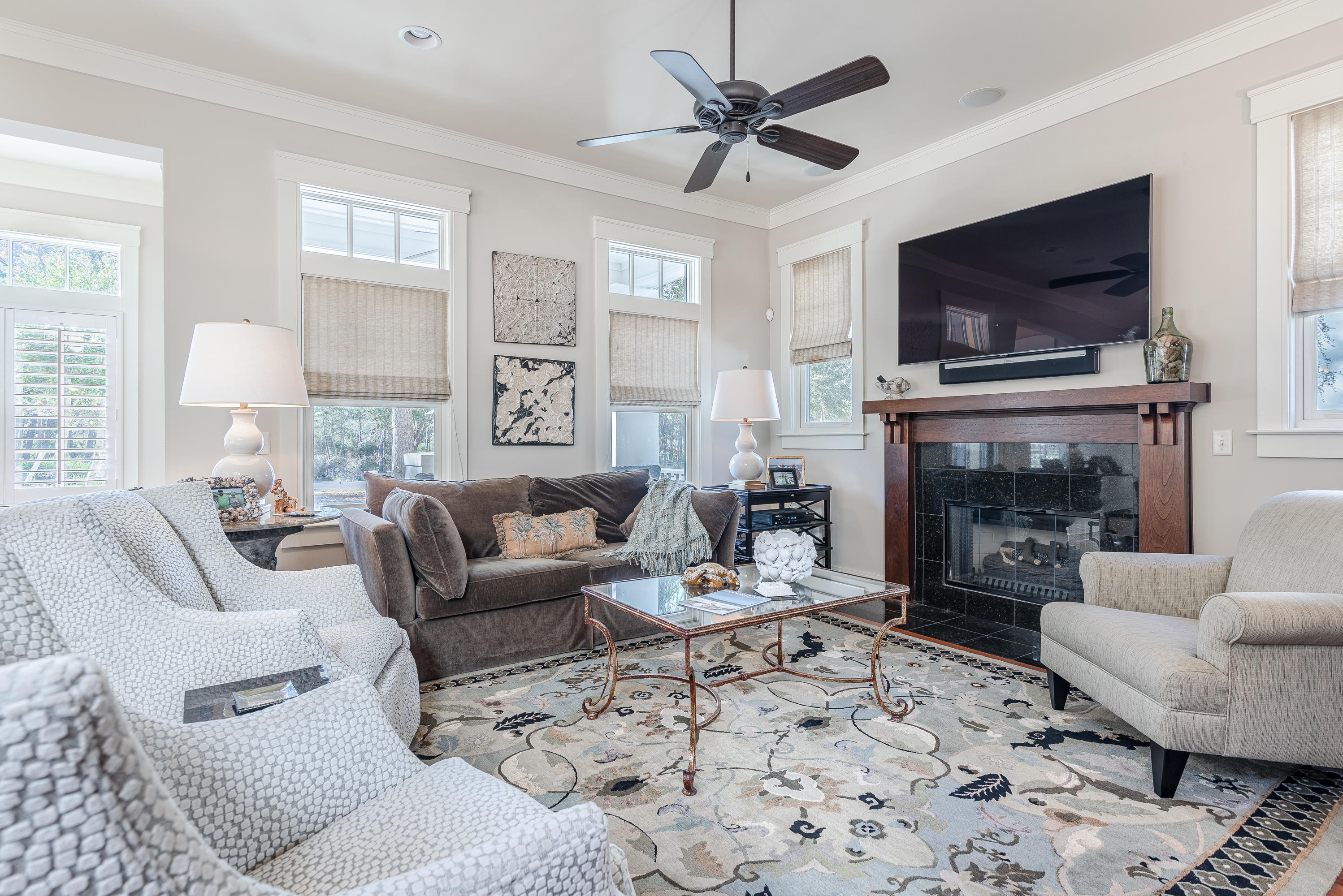 WILD HERON - Residential