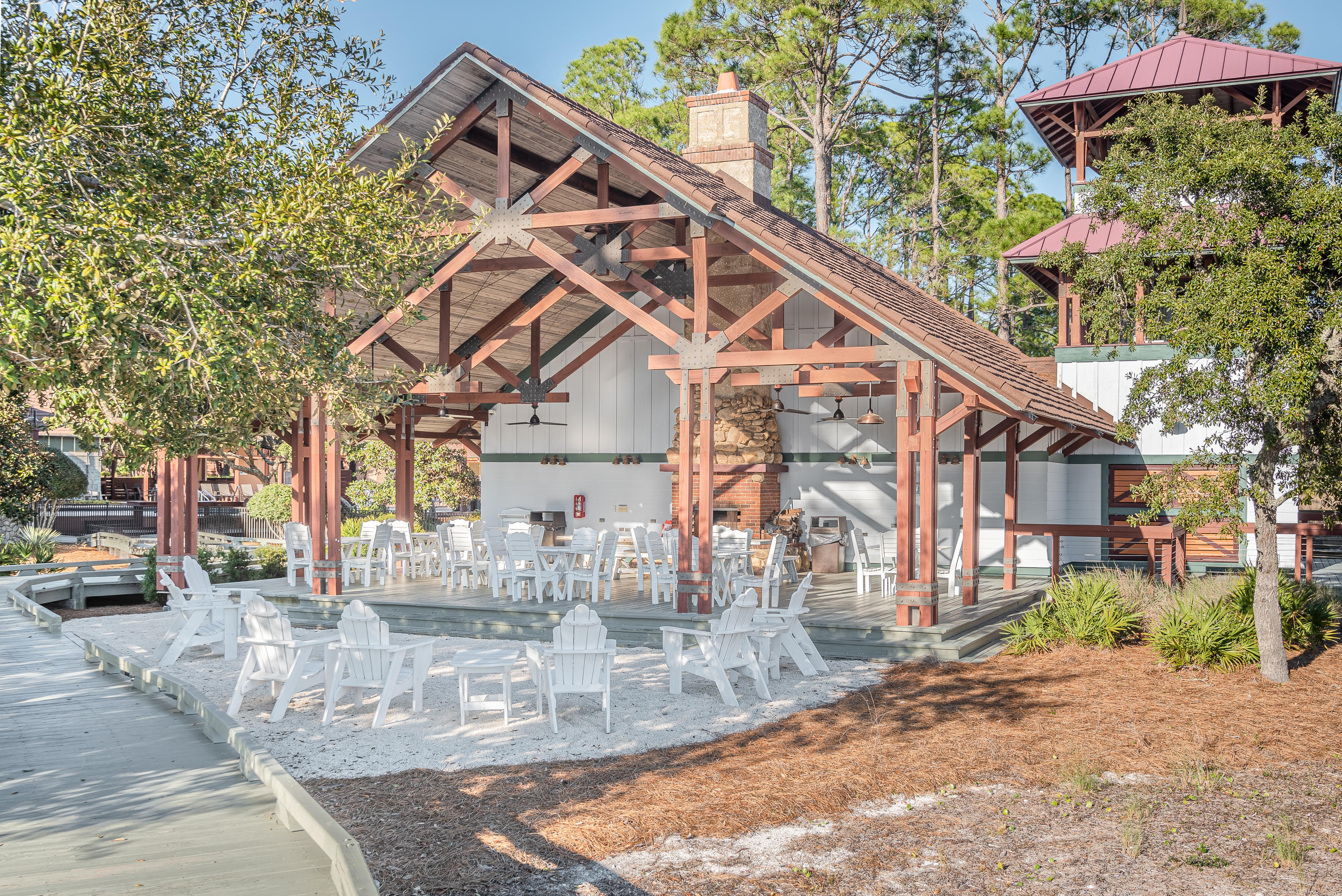 WILD HERON - Residential