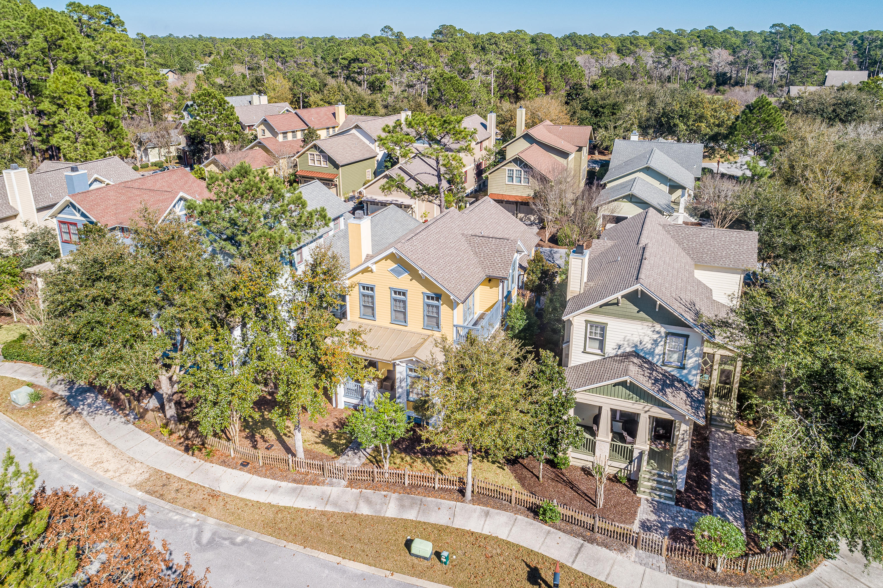WILD HERON - Residential