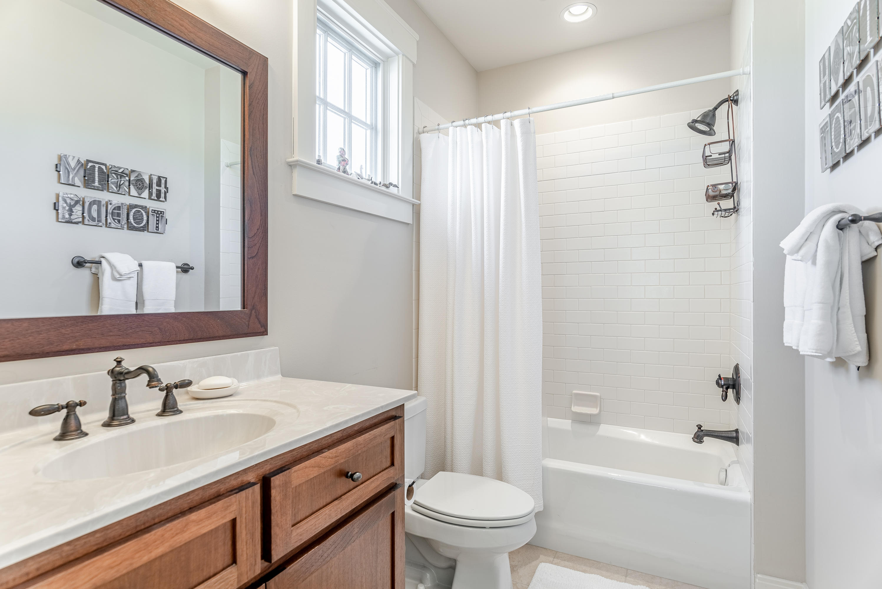 WILD HERON - Residential