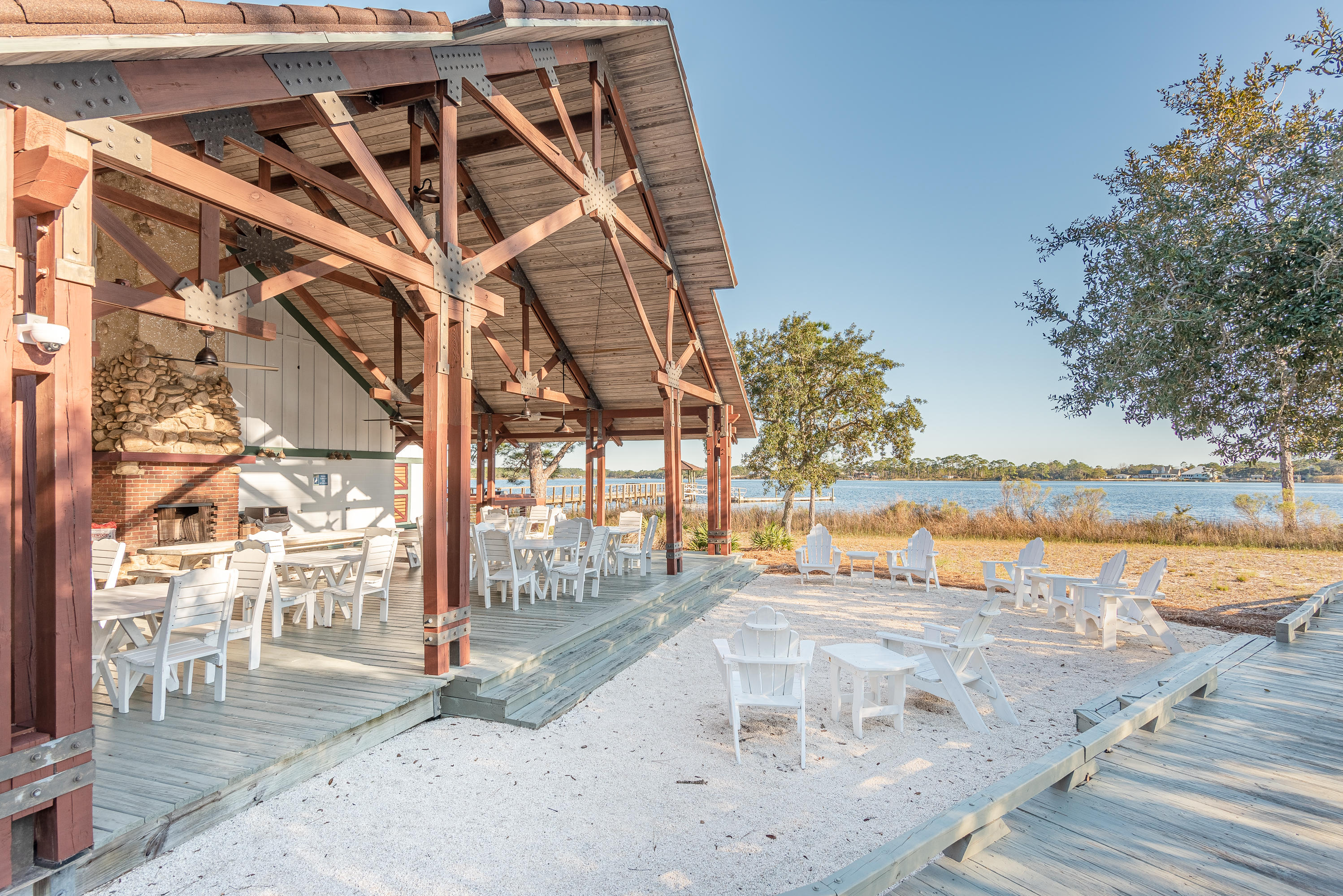 WILD HERON - Residential