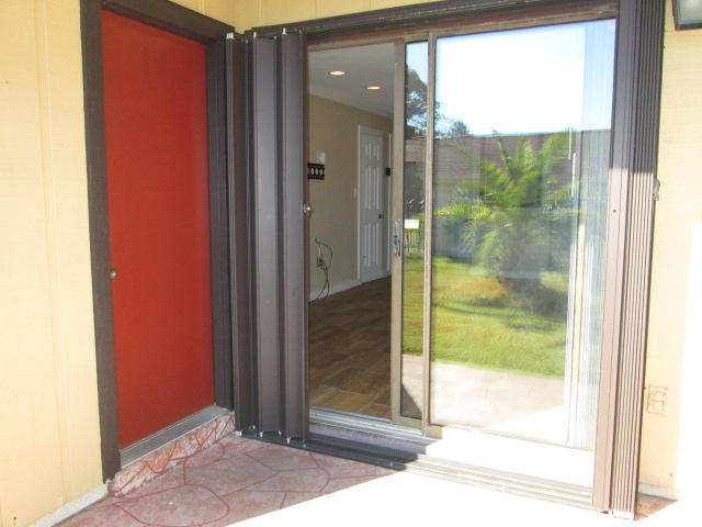 LA MAR WEST T/H PH 2 - Residential