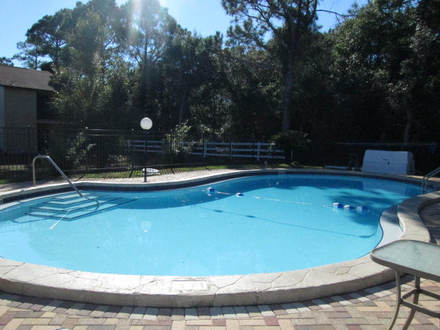 LA MAR WEST T/H PH 2 - Residential