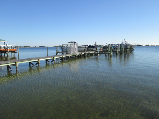 LA MAR WEST T/H PH 2 - Residential