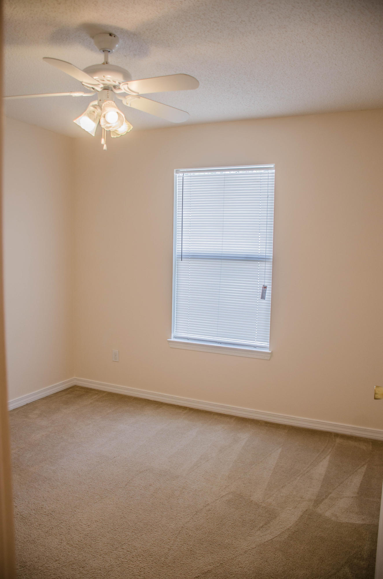 NORTHVIEW ESTATES 5TH ADDN - Residential