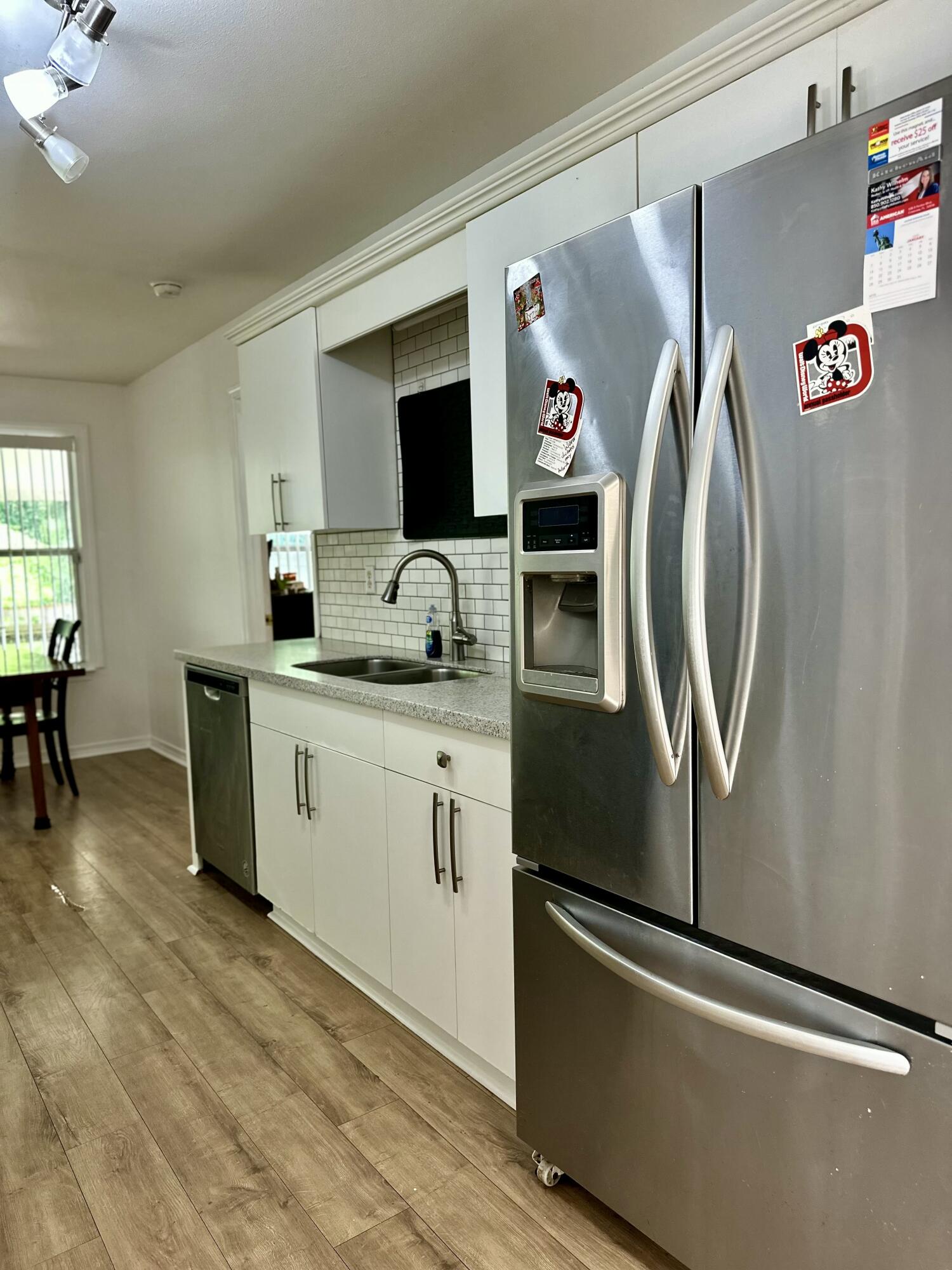 COUNTRYVIEW ESTATES 7TH ADDN - Residential