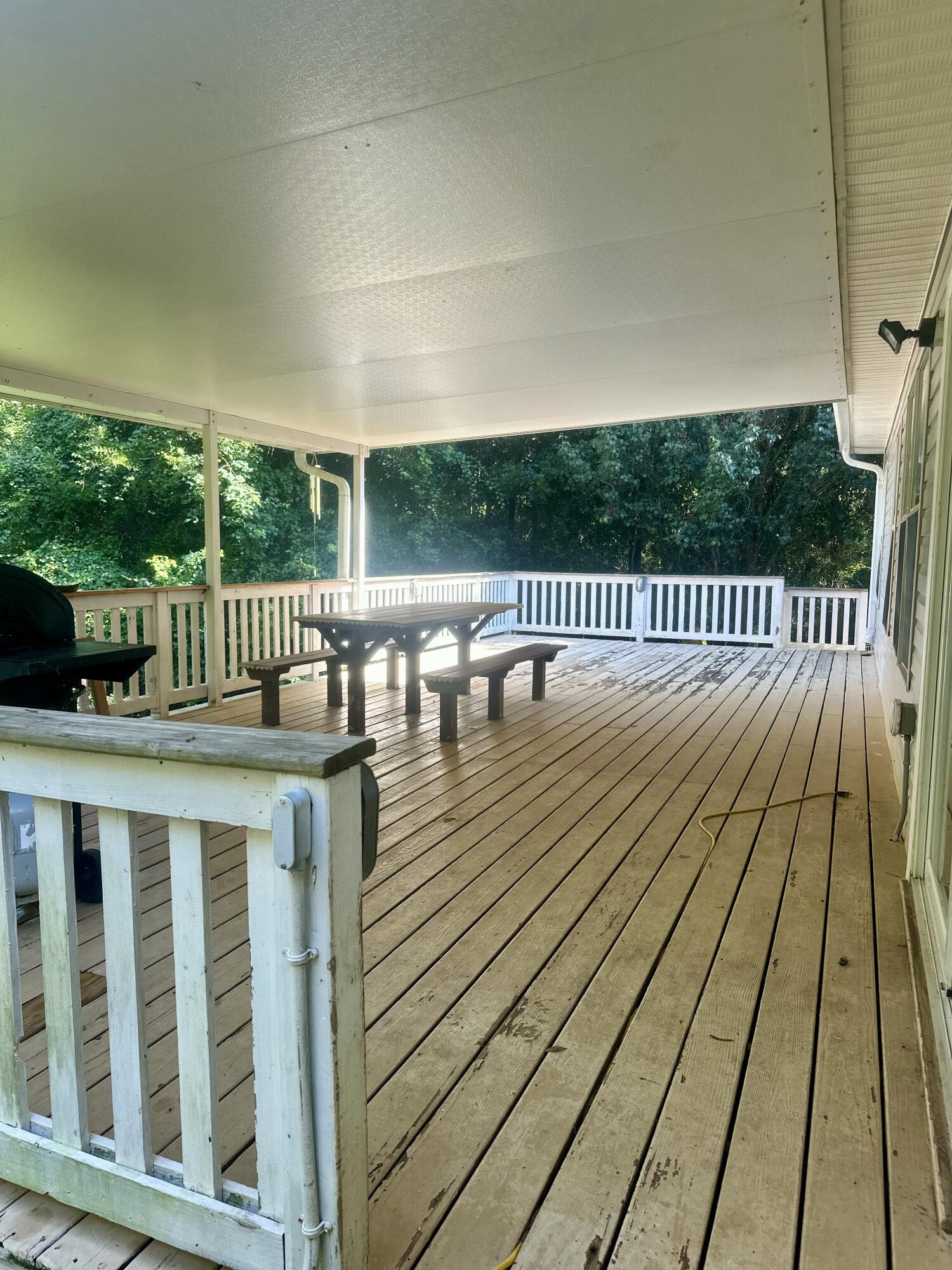 COUNTRYVIEW ESTATES 7TH ADDN - Residential
