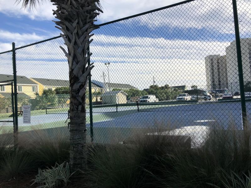 SHORELINE TOWERS 2 - Residential