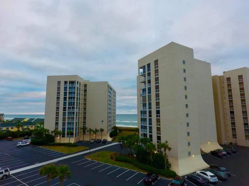 SHORELINE TOWERS 2 - Residential