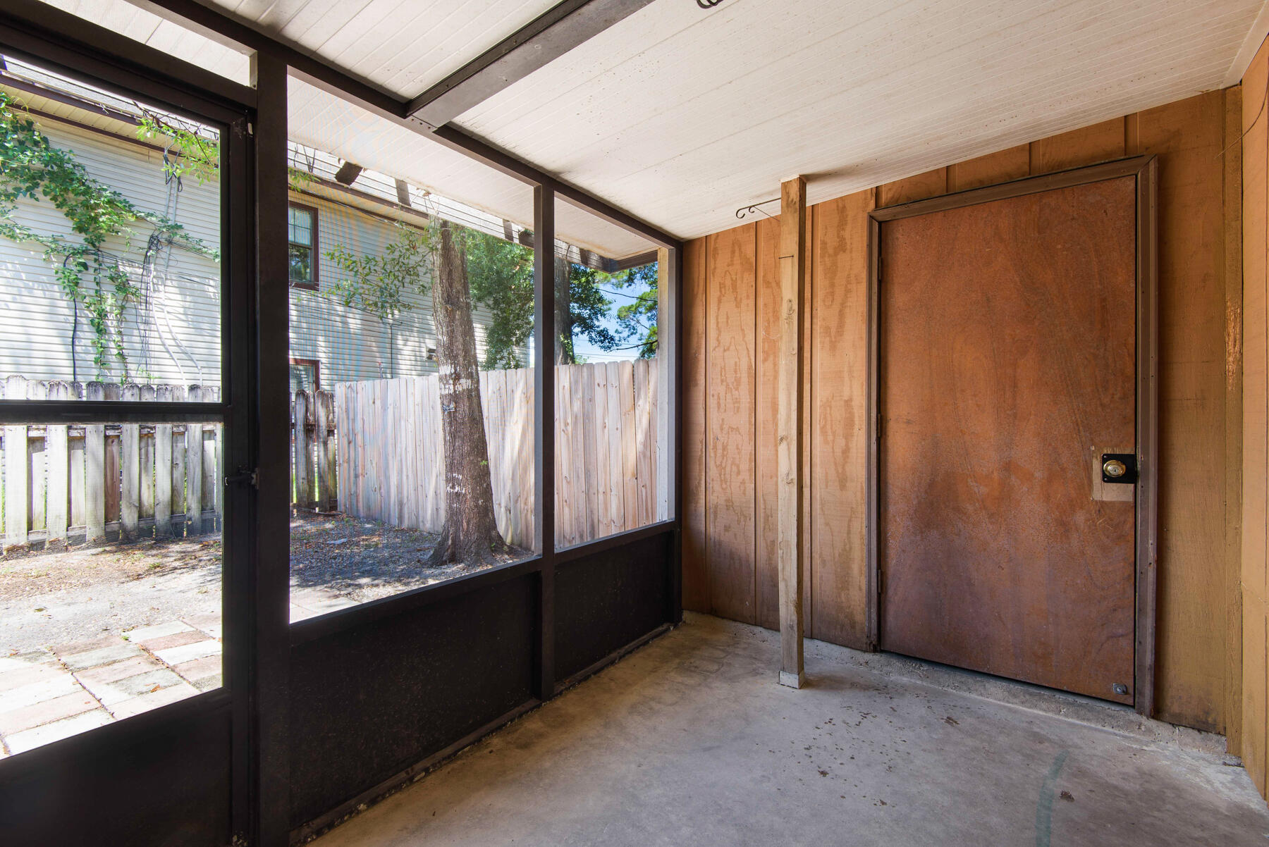 HOWARD GILL S/D - Residential