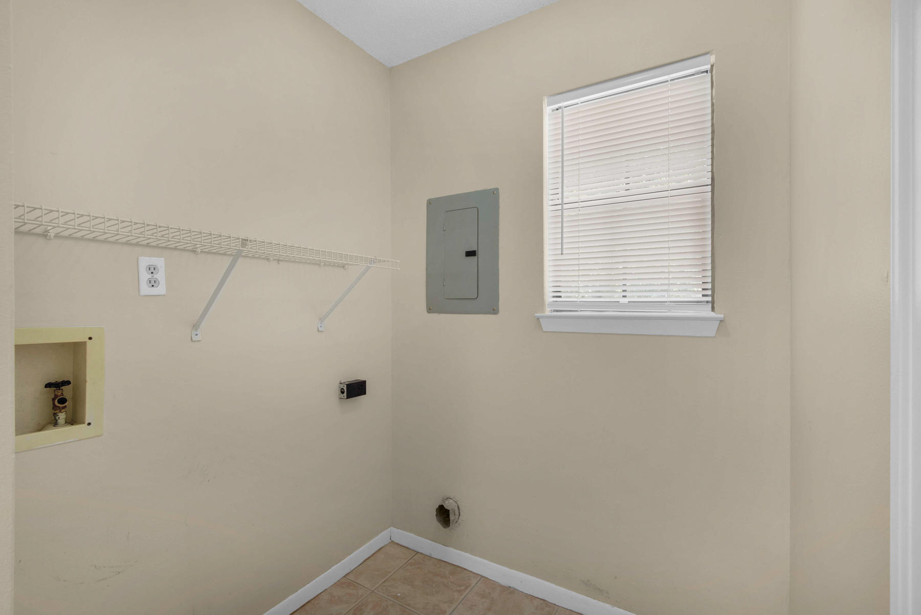 HOWARD GILL S/D - Residential