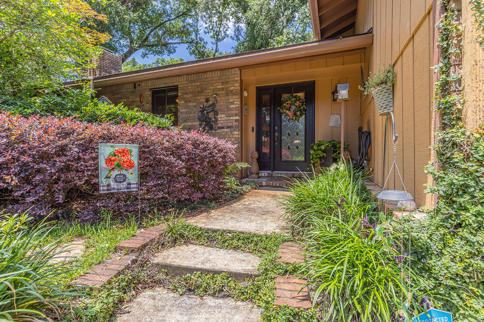 MAGNOLIA SHORES S/D - Residential