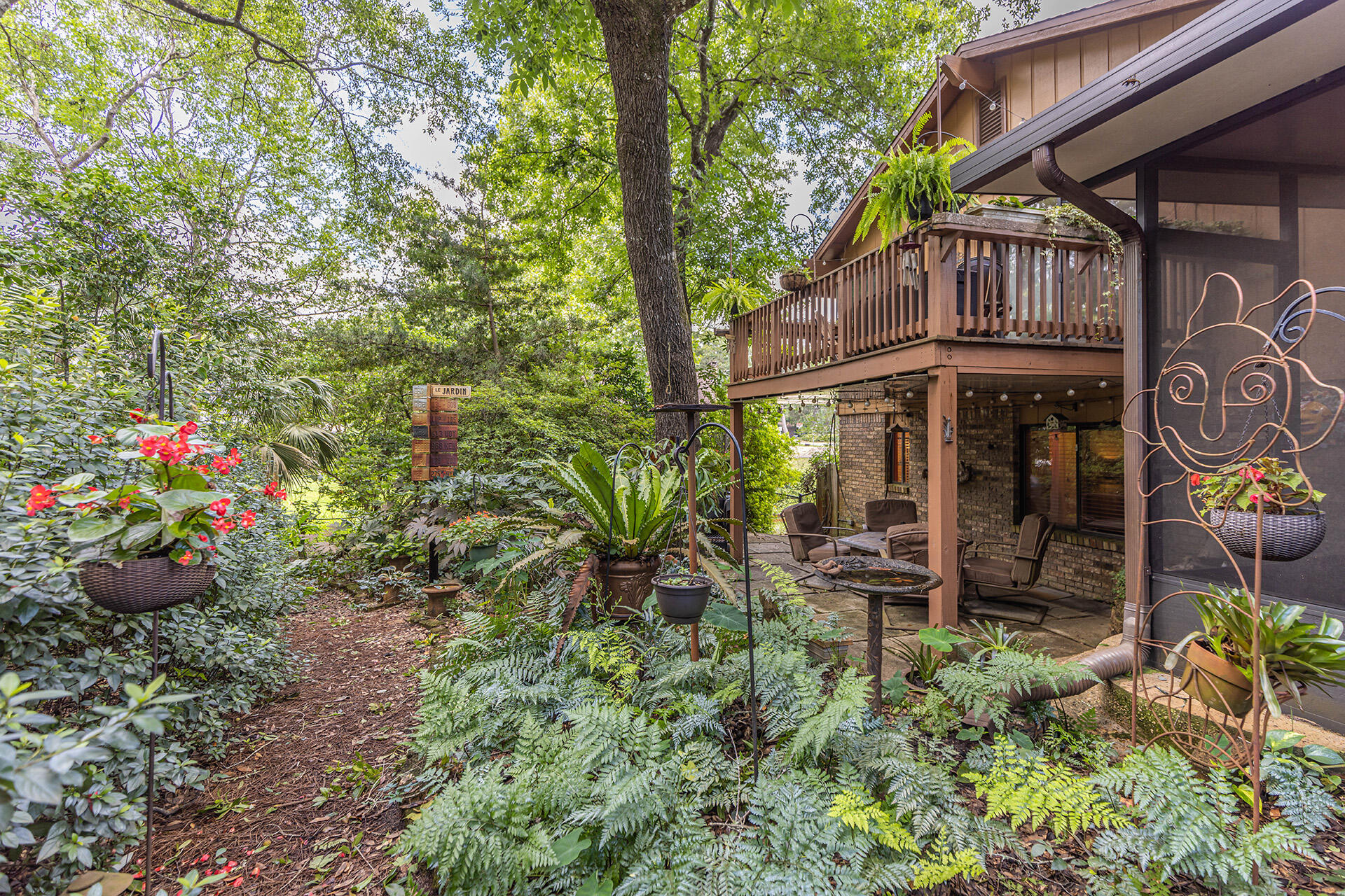 MAGNOLIA SHORES S/D - Residential