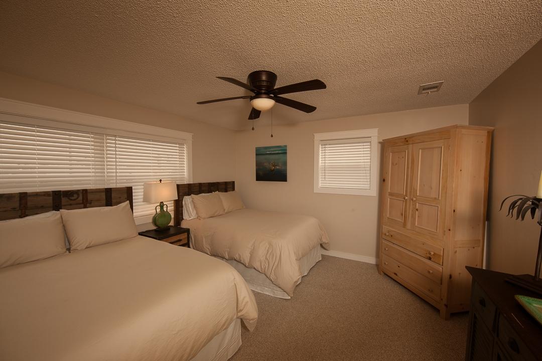 BLUE MOUNTAIN BEACH - Residential