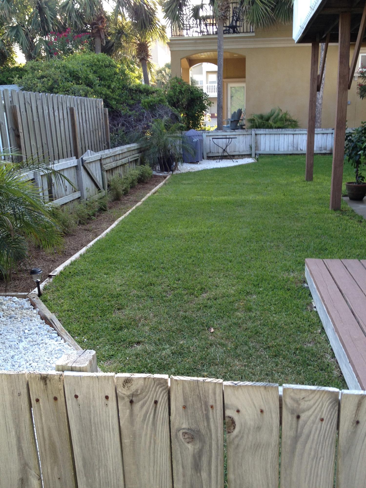 BLUE MOUNTAIN BEACH - Residential