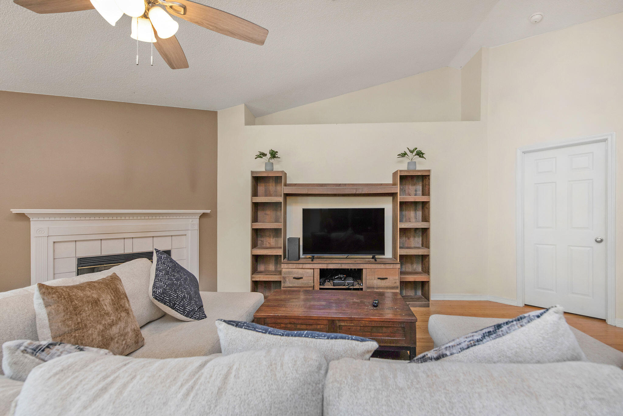 MARION MANOR - Residential