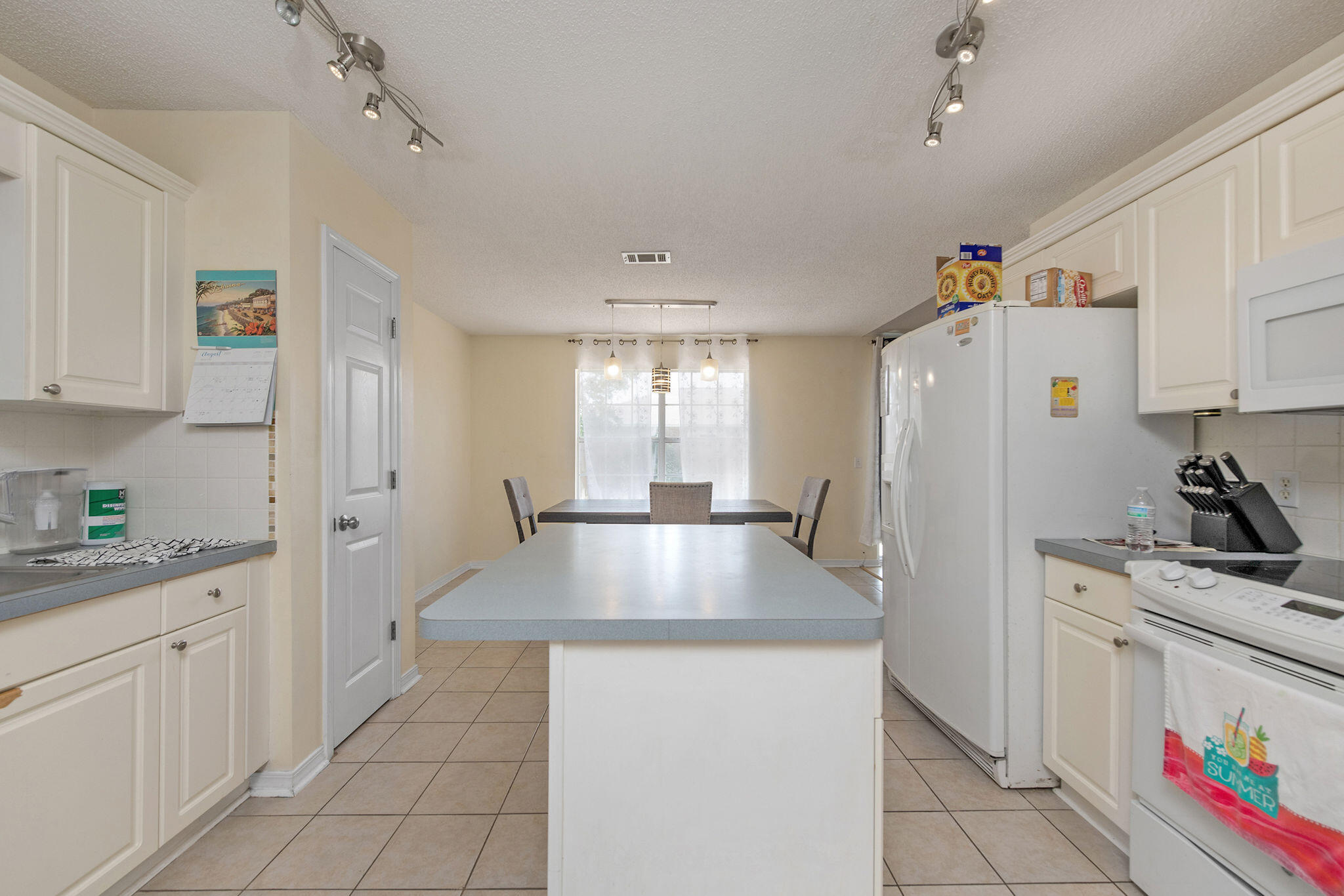 MARION MANOR - Residential