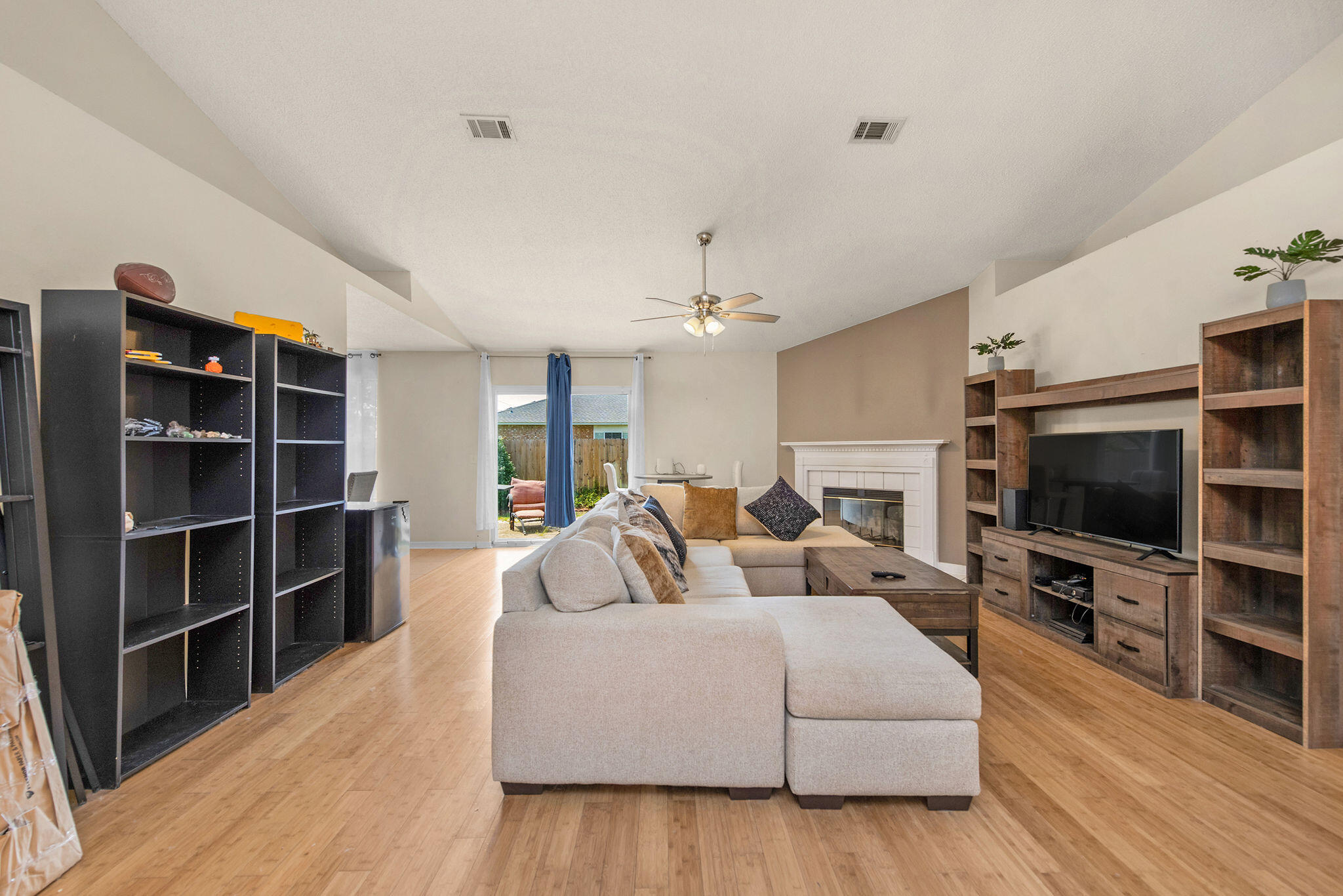 MARION MANOR - Residential