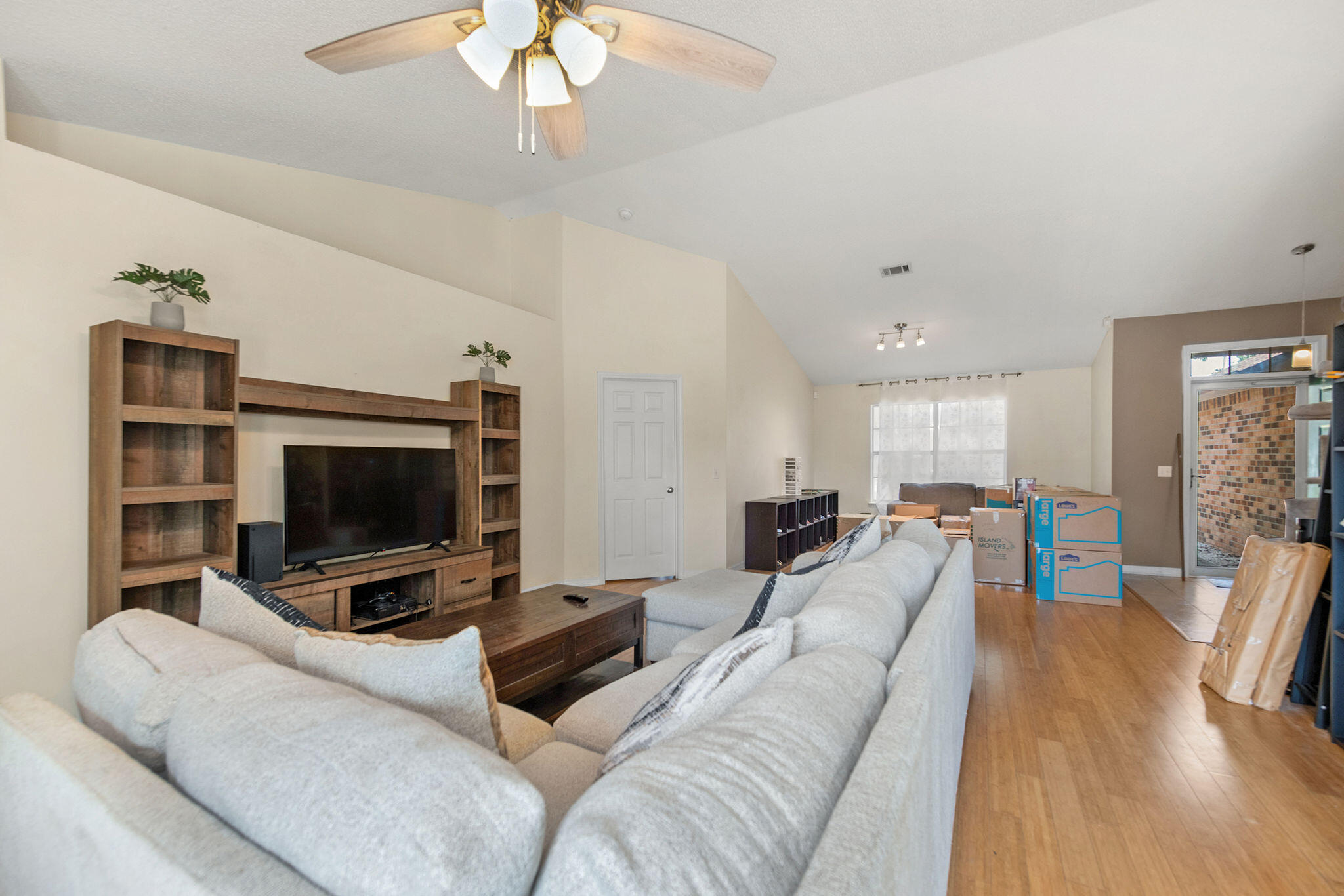 MARION MANOR - Residential