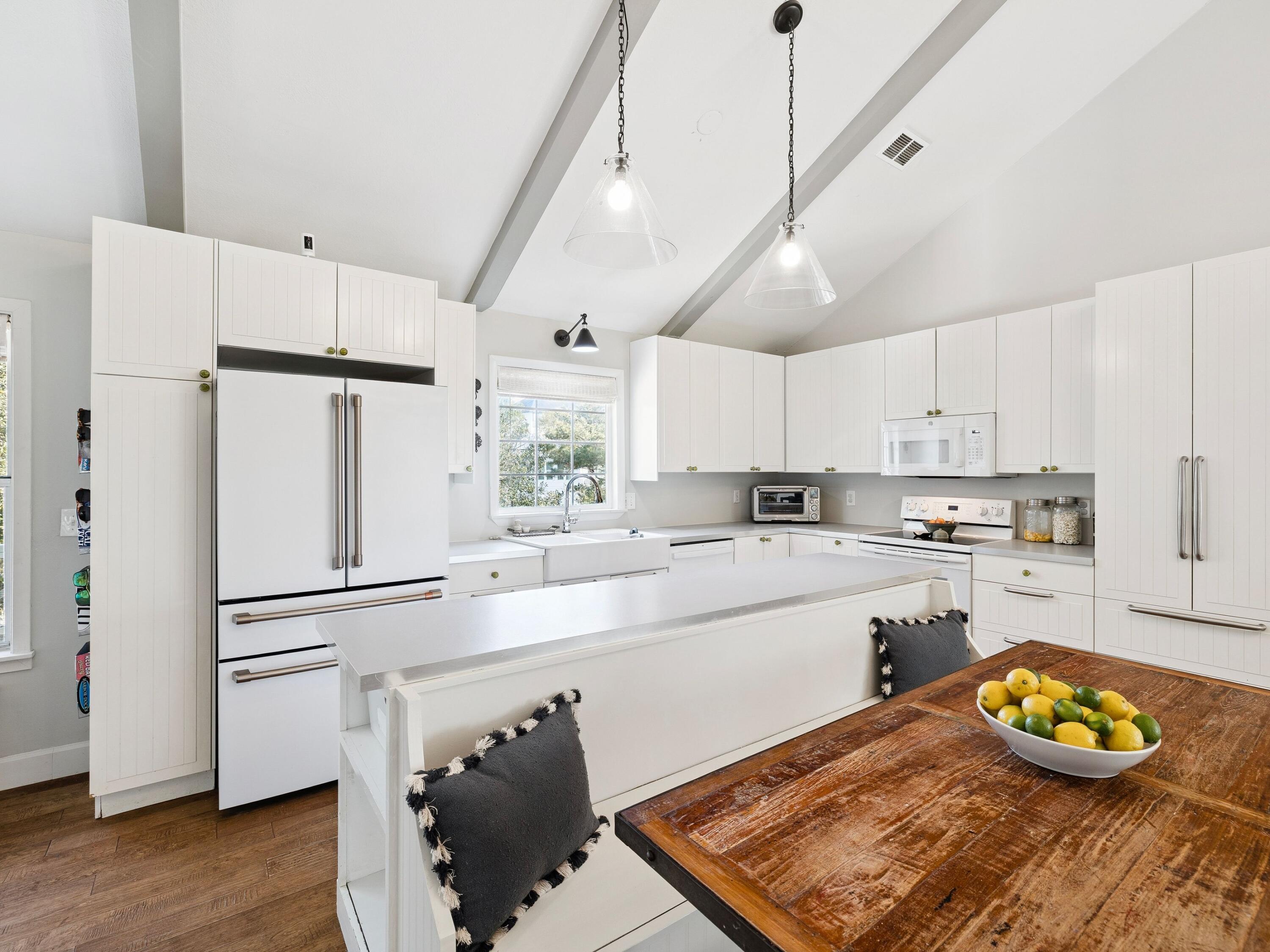 BEACH HIGHLAND 1ST ADD - Residential