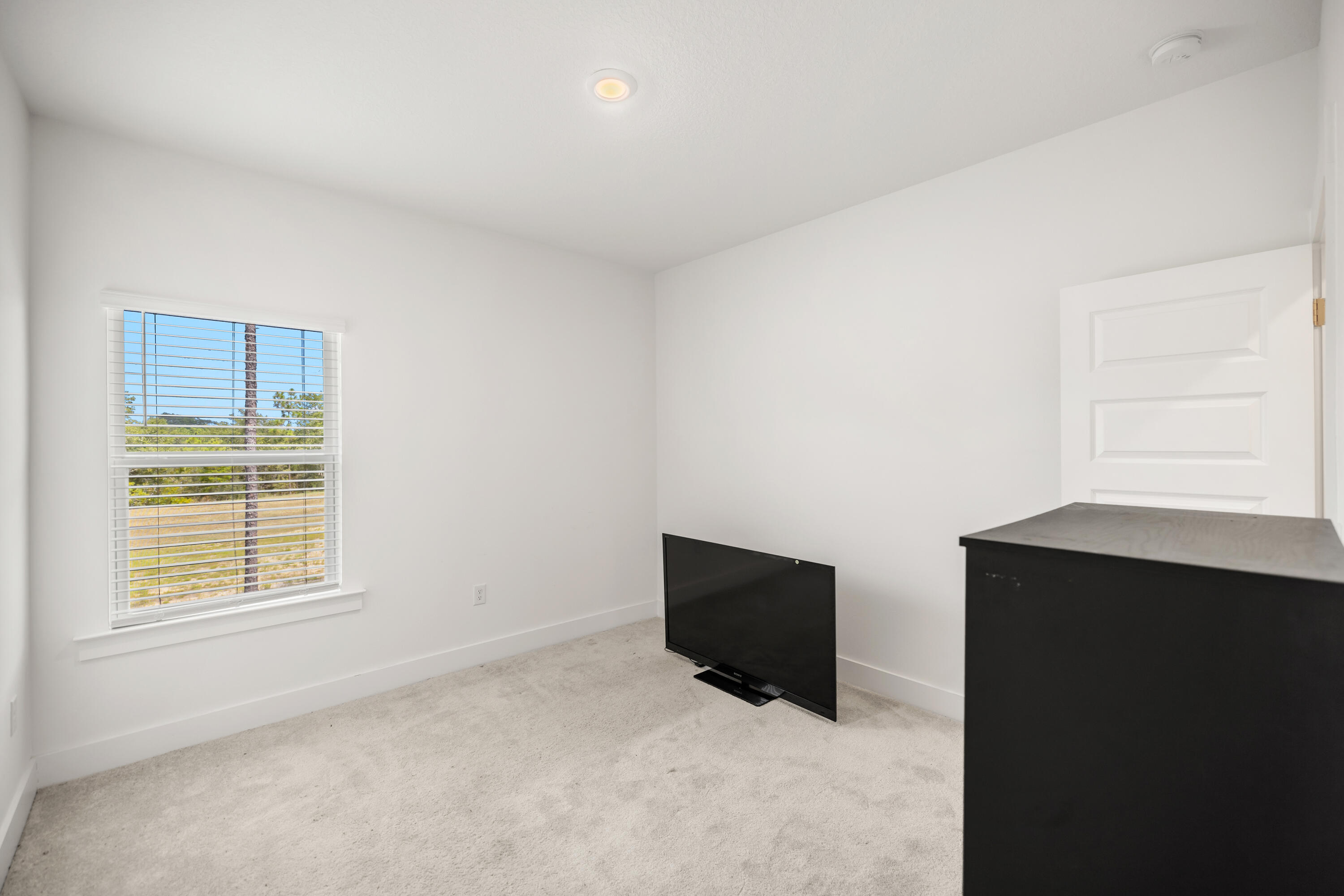 MAGNOLIA CREEK PHASE 1 - Residential Lease