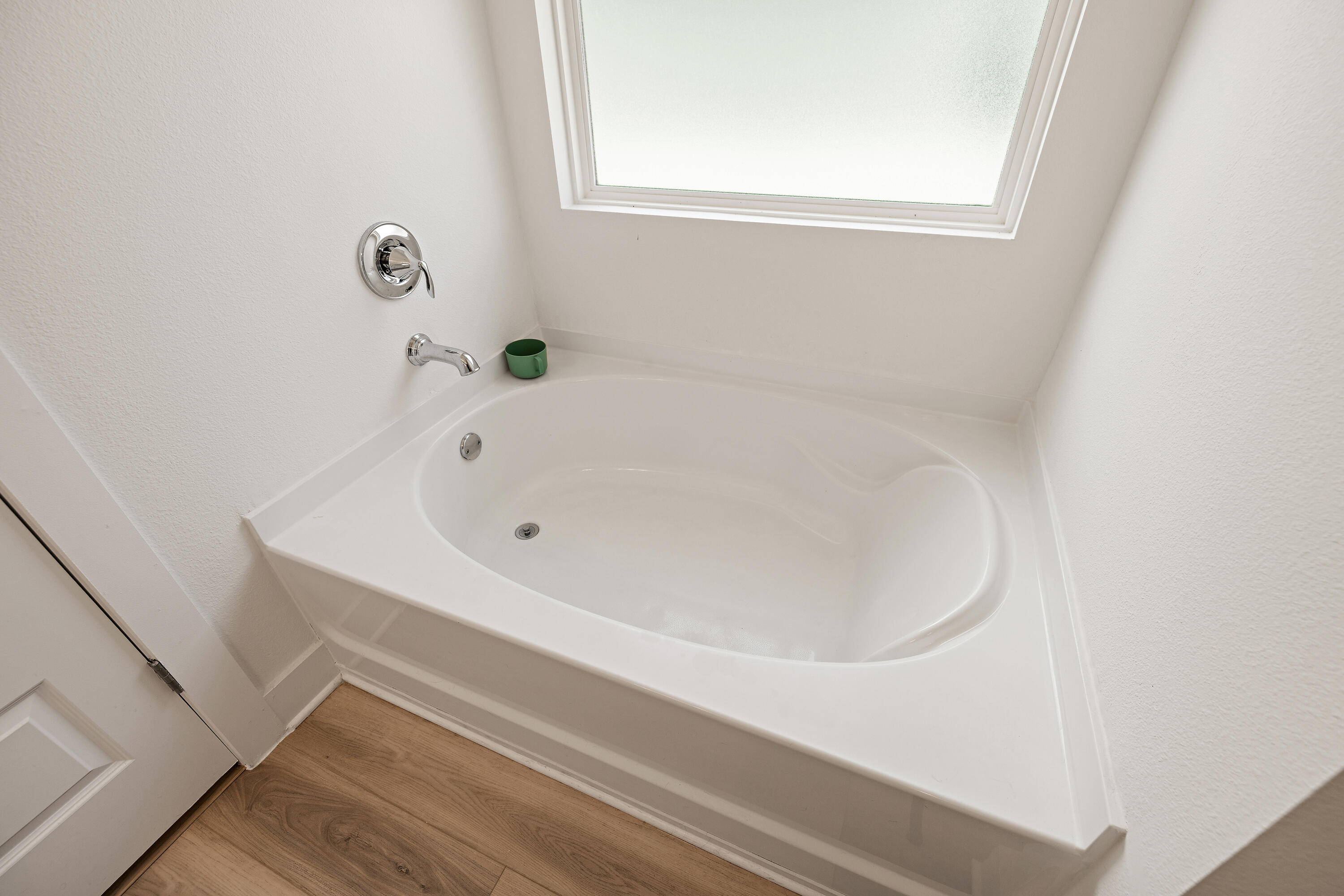 MAGNOLIA CREEK PHASE 1 - Residential Lease