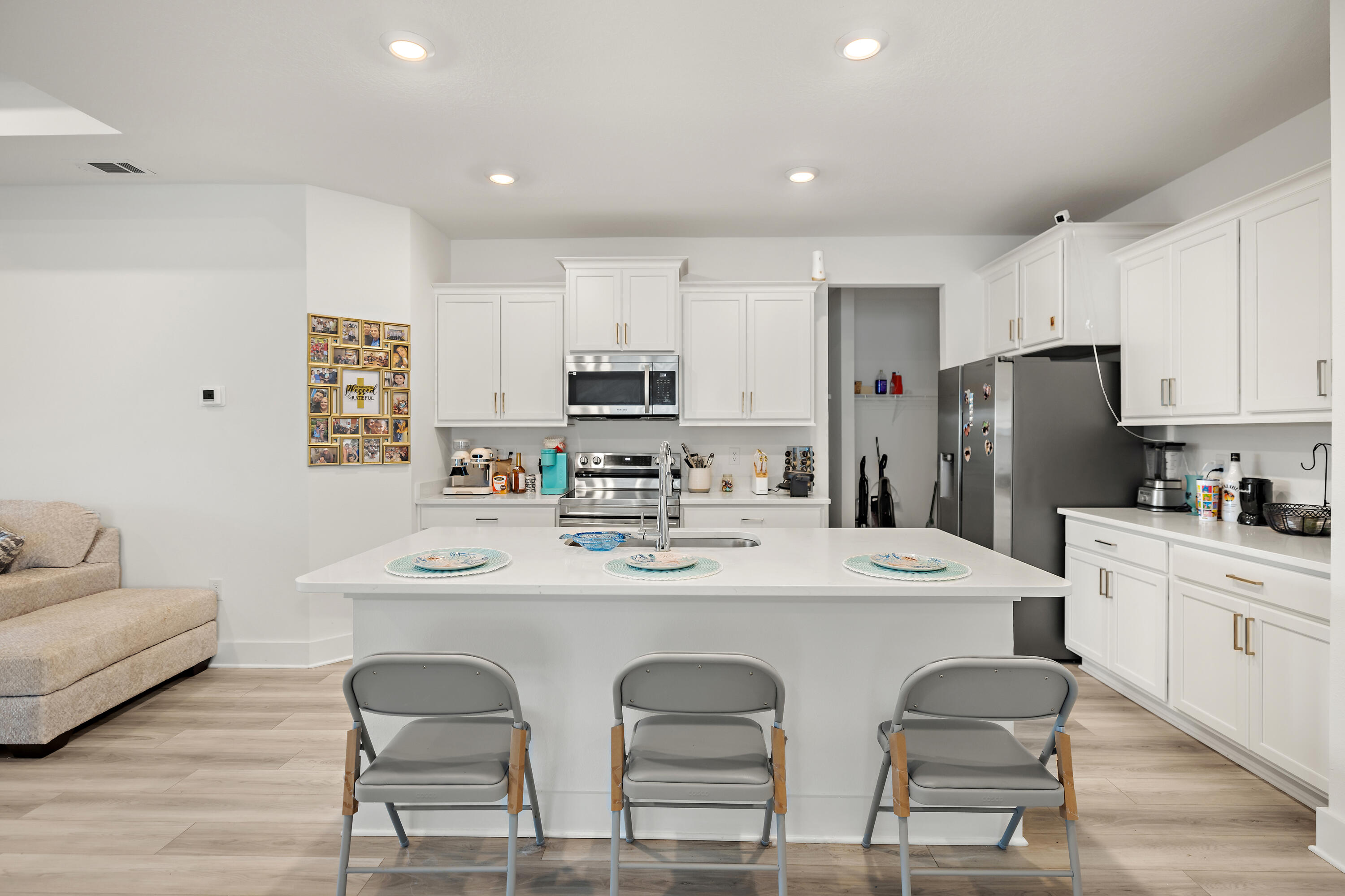 MAGNOLIA CREEK PHASE 1 - Residential Lease