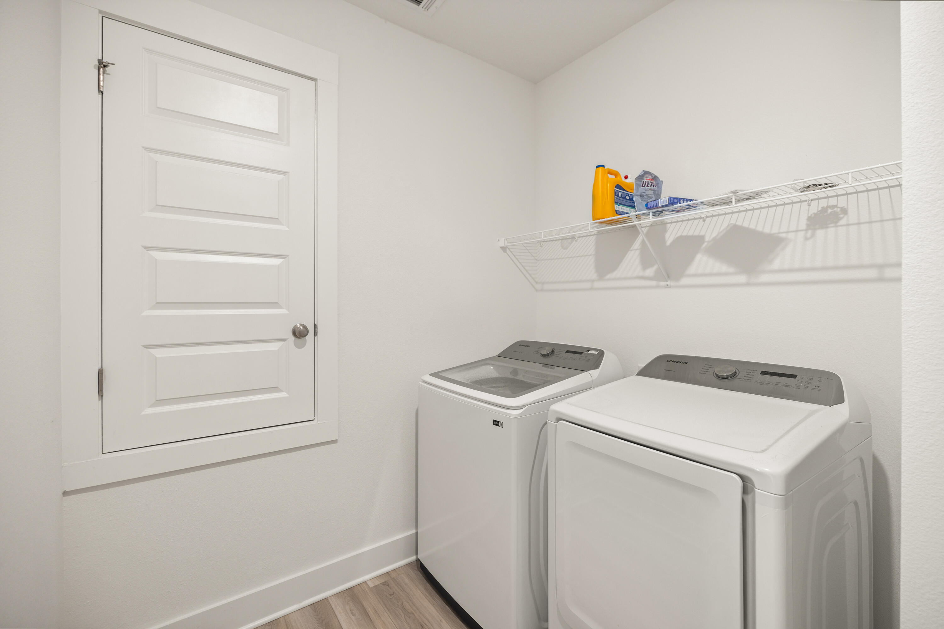 MAGNOLIA CREEK PHASE 1 - Residential Lease