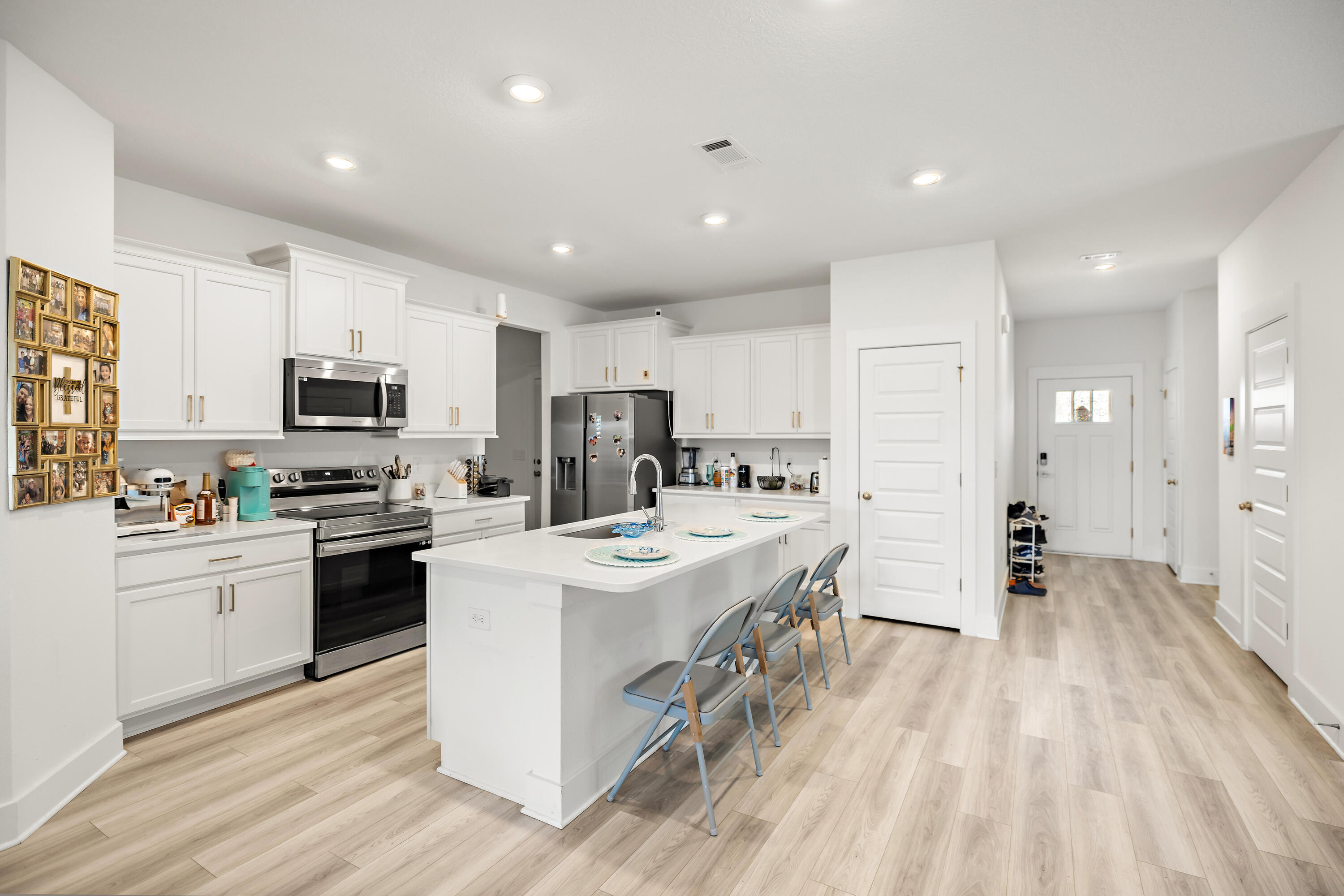 MAGNOLIA CREEK PHASE 1 - Residential Lease