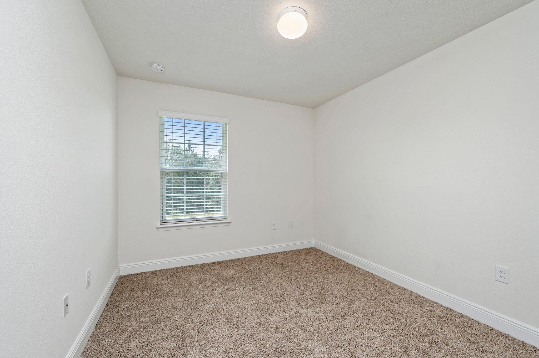 IRON HORSE T/H PH 1 - Residential Lease