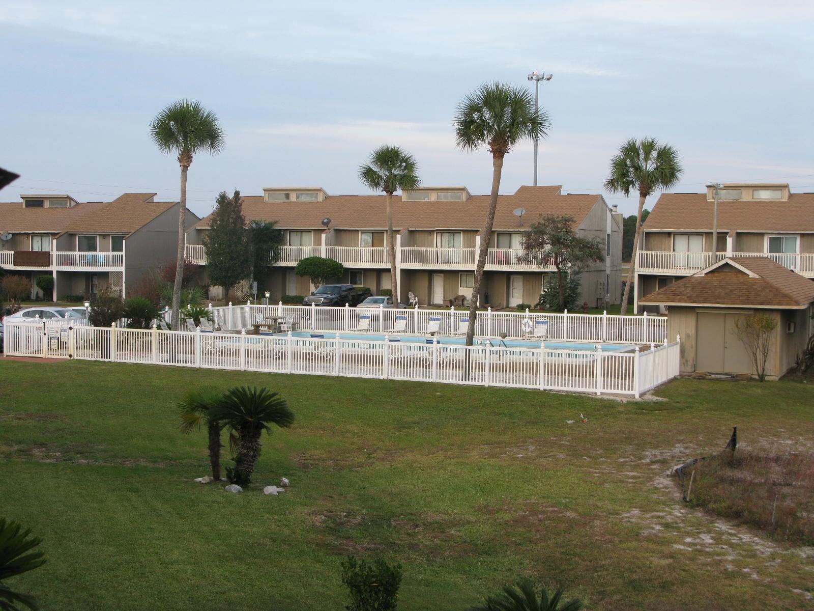 DESTIN RACQUET CLUB T/H - Residential
