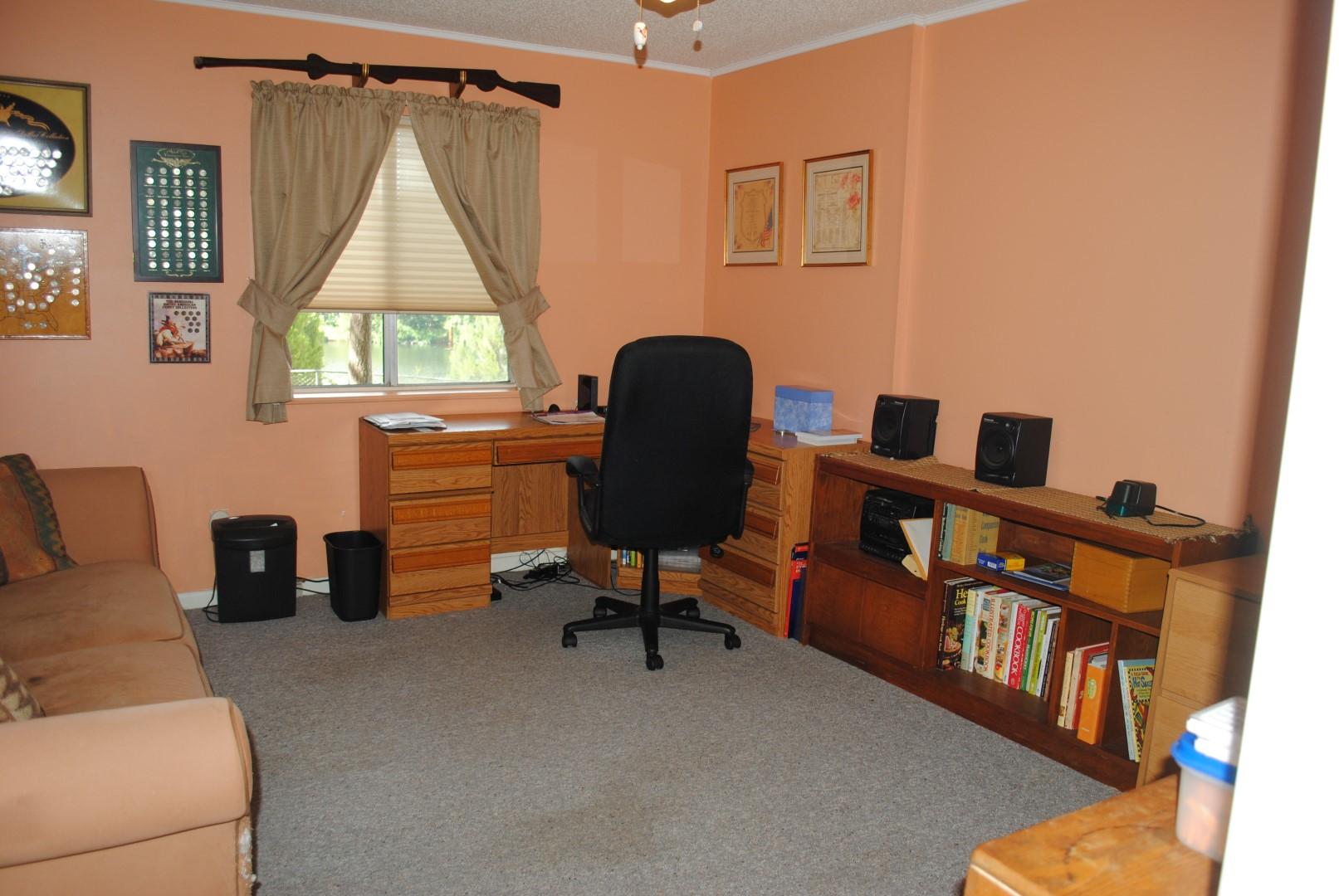 LAKE SHARON ESTATES - Residential