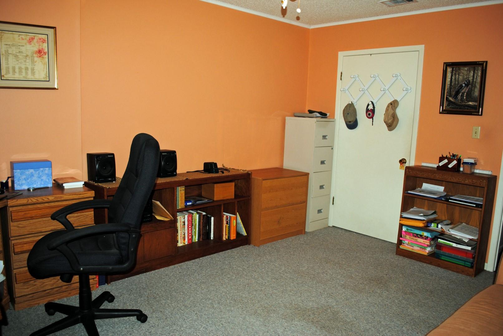 LAKE SHARON ESTATES - Residential