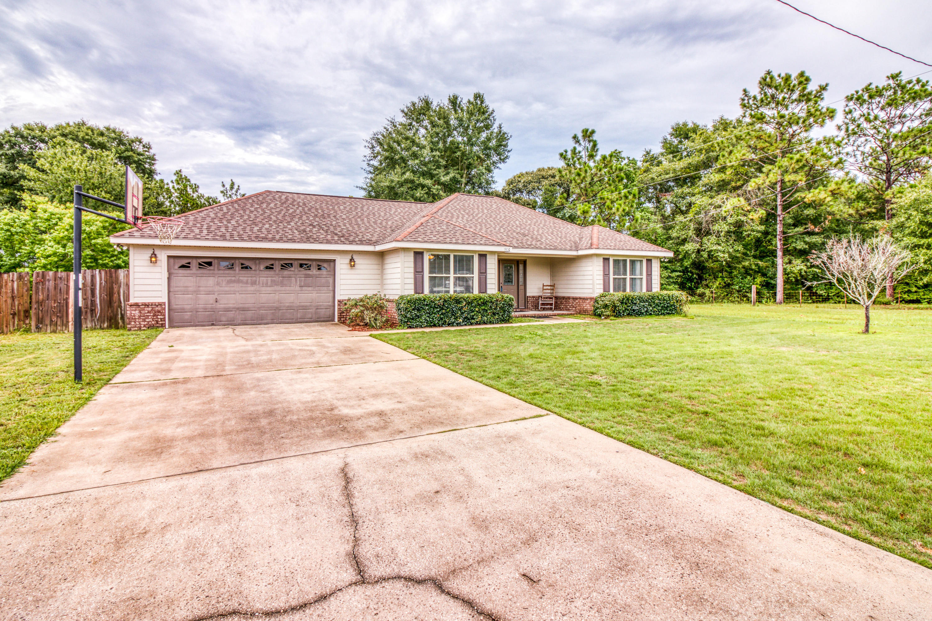 ADAMS POWELL EAST - Residential