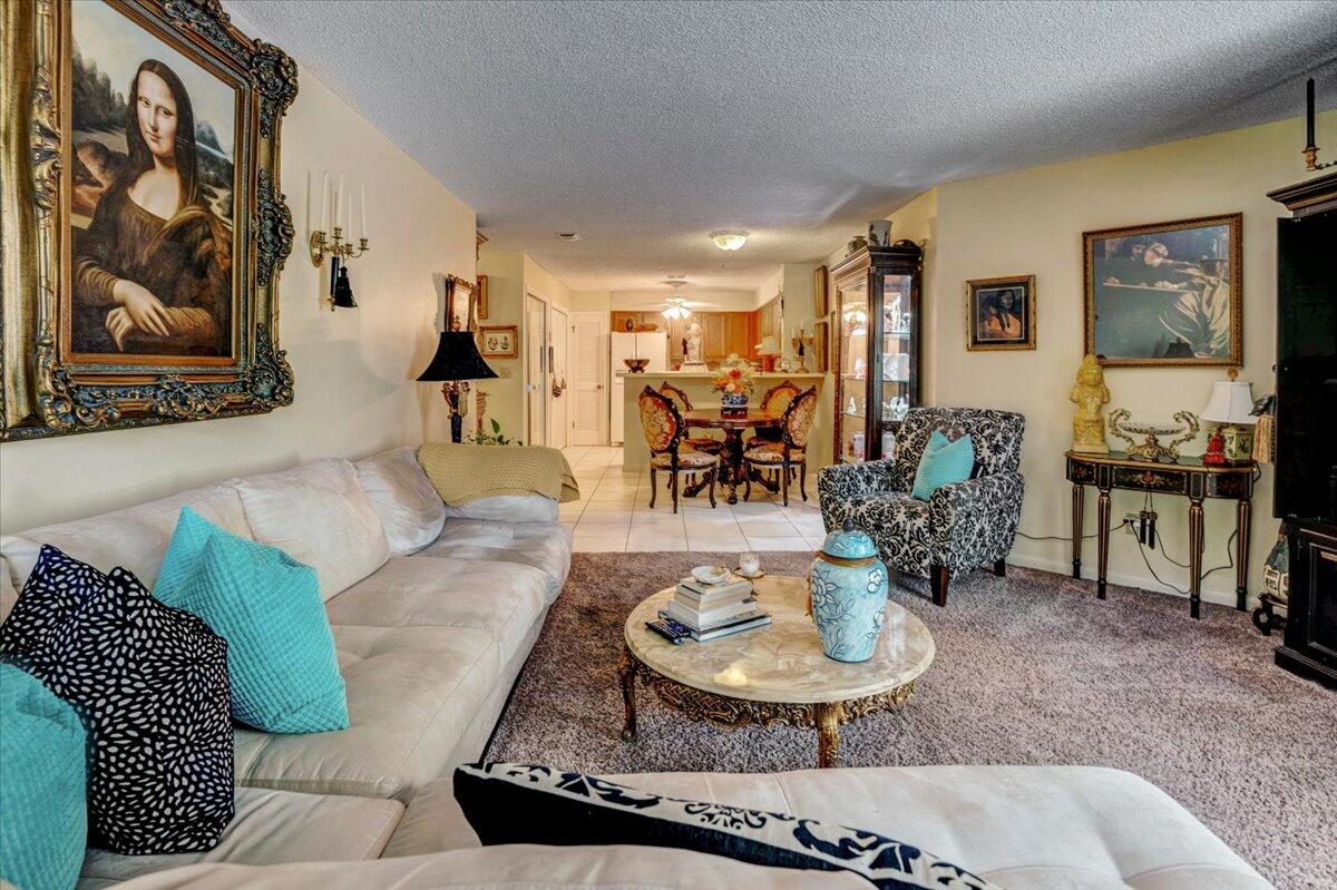 GARDEN OAKS CONDO - Residential