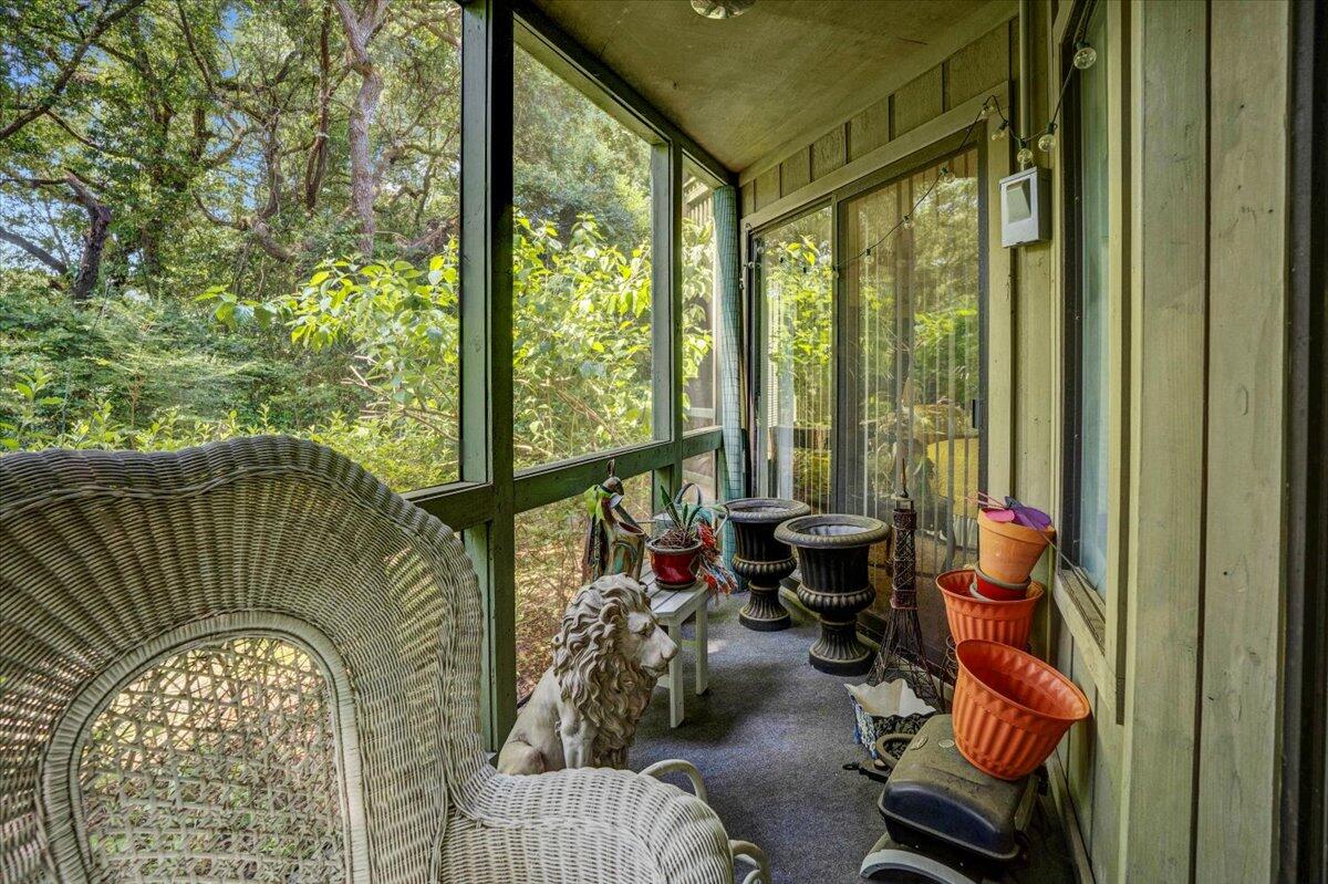 GARDEN OAKS CONDO - Residential