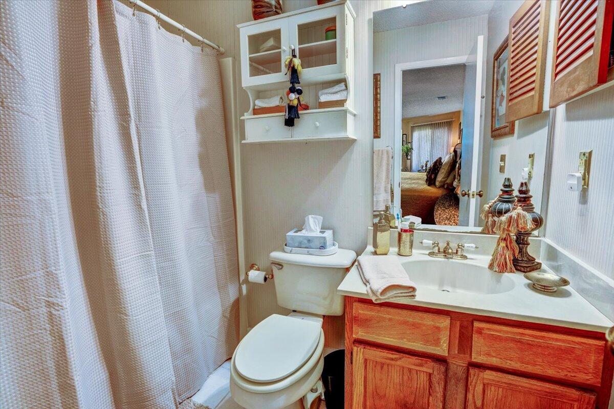 GARDEN OAKS CONDO - Residential