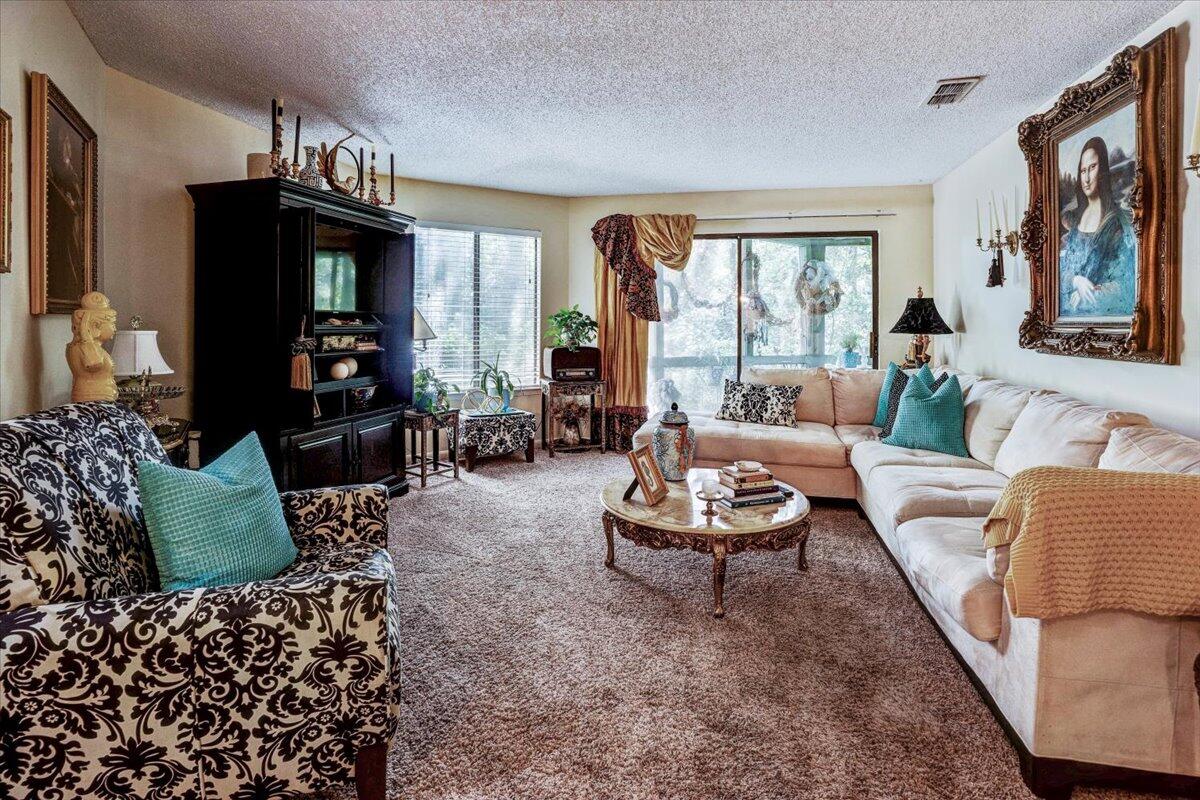 GARDEN OAKS CONDO - Residential
