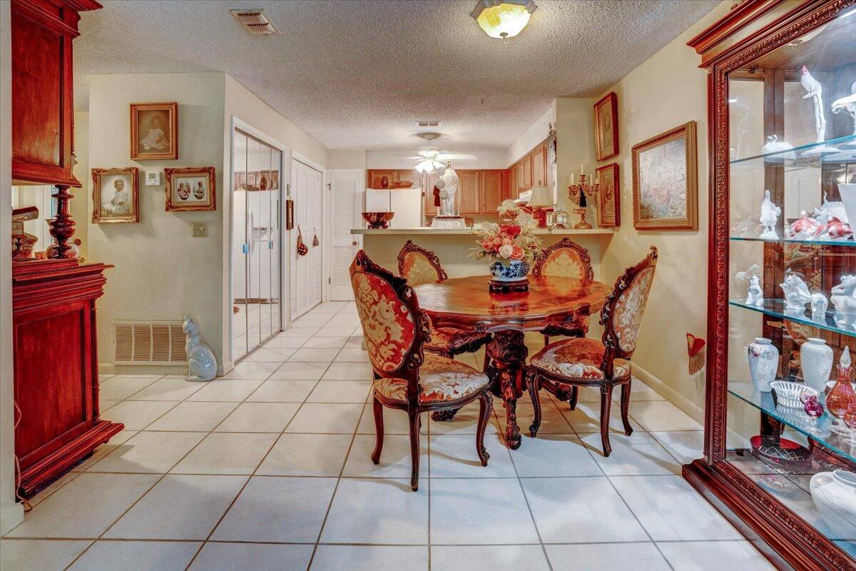 GARDEN OAKS CONDO - Residential