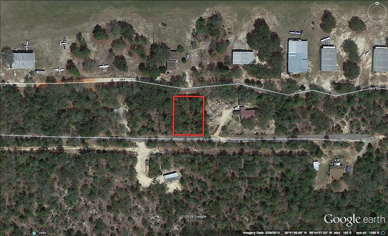 Power available bring you house plans Today! Private Airfield near by, I-10 and the river is near by!