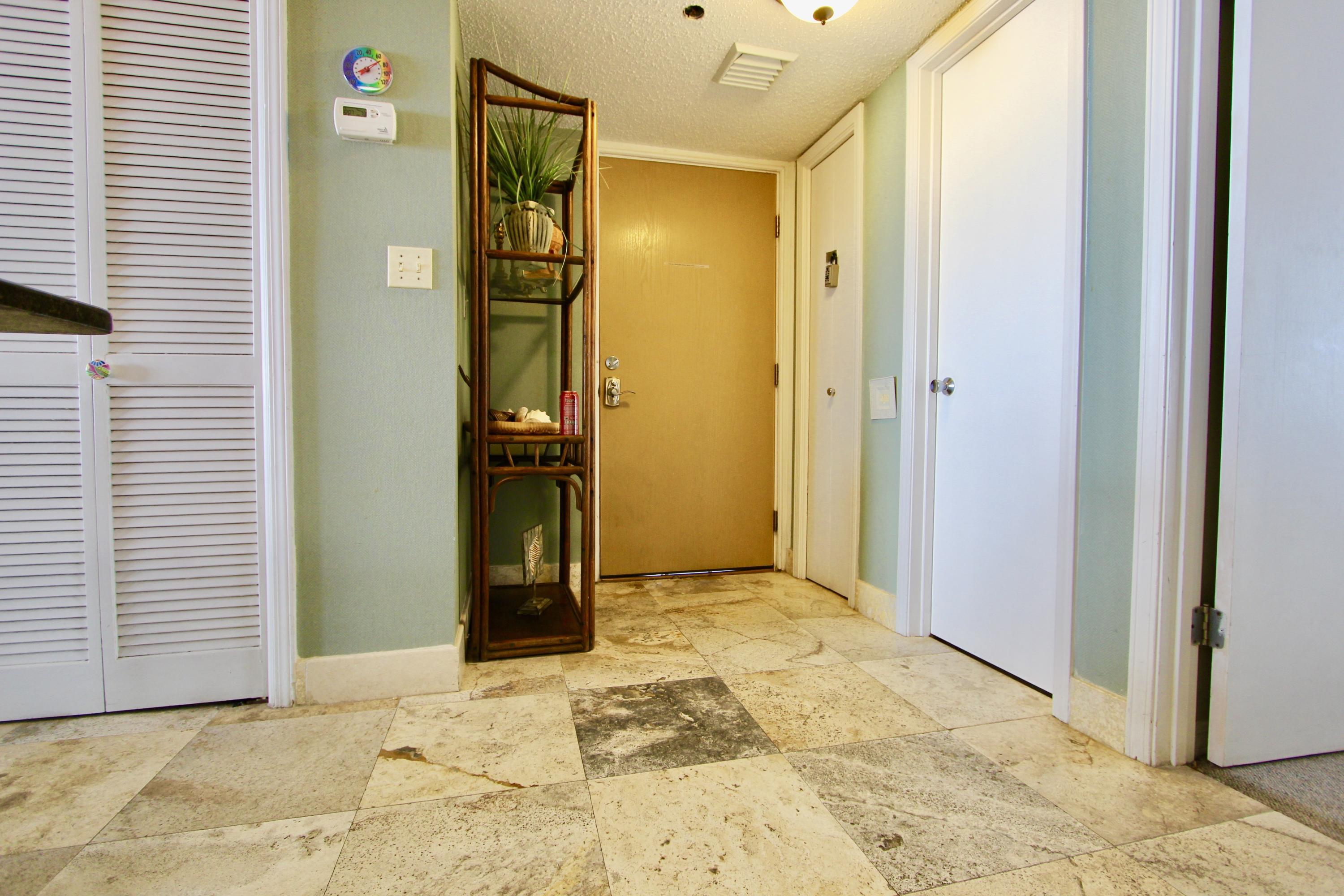 NAUTILUS CONDO - Residential