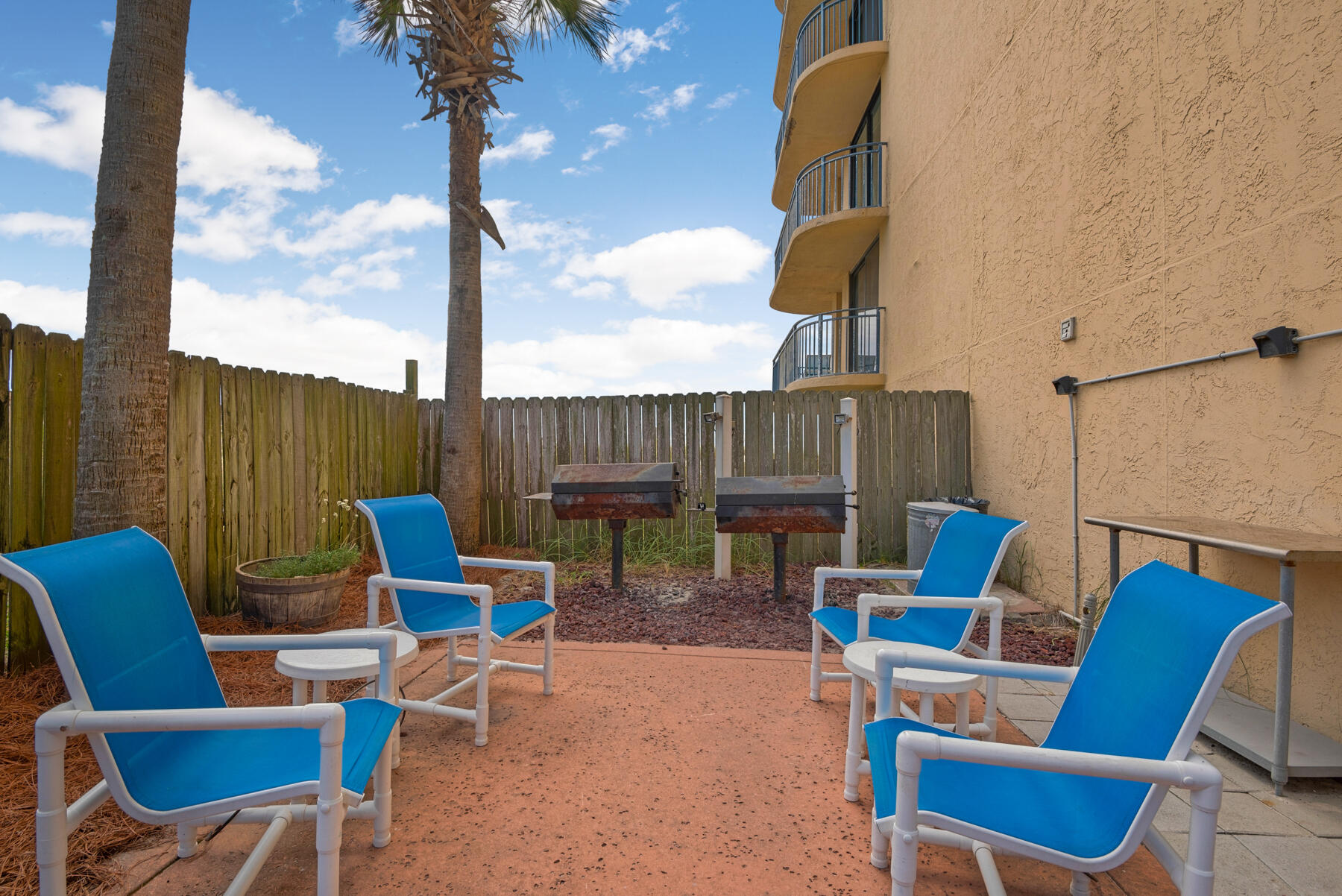 NAUTILUS CONDO - Residential