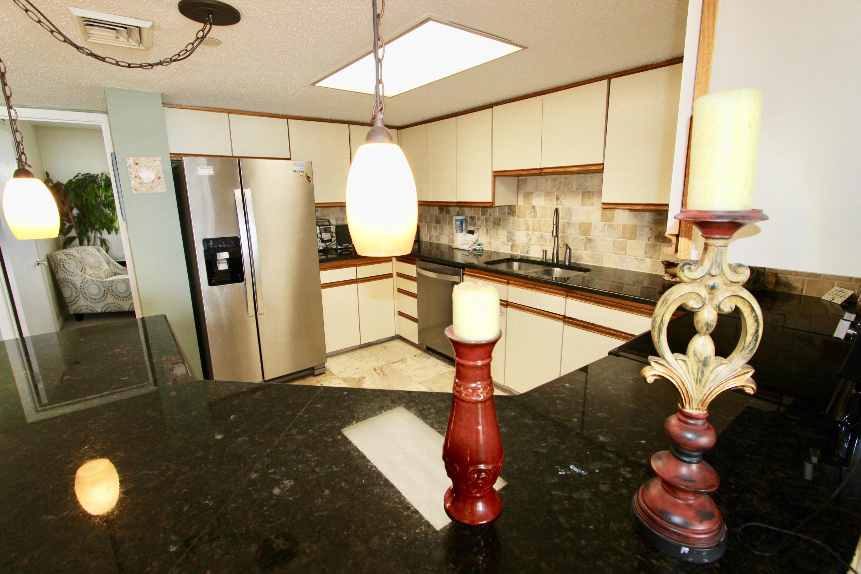 NAUTILUS CONDO - Residential