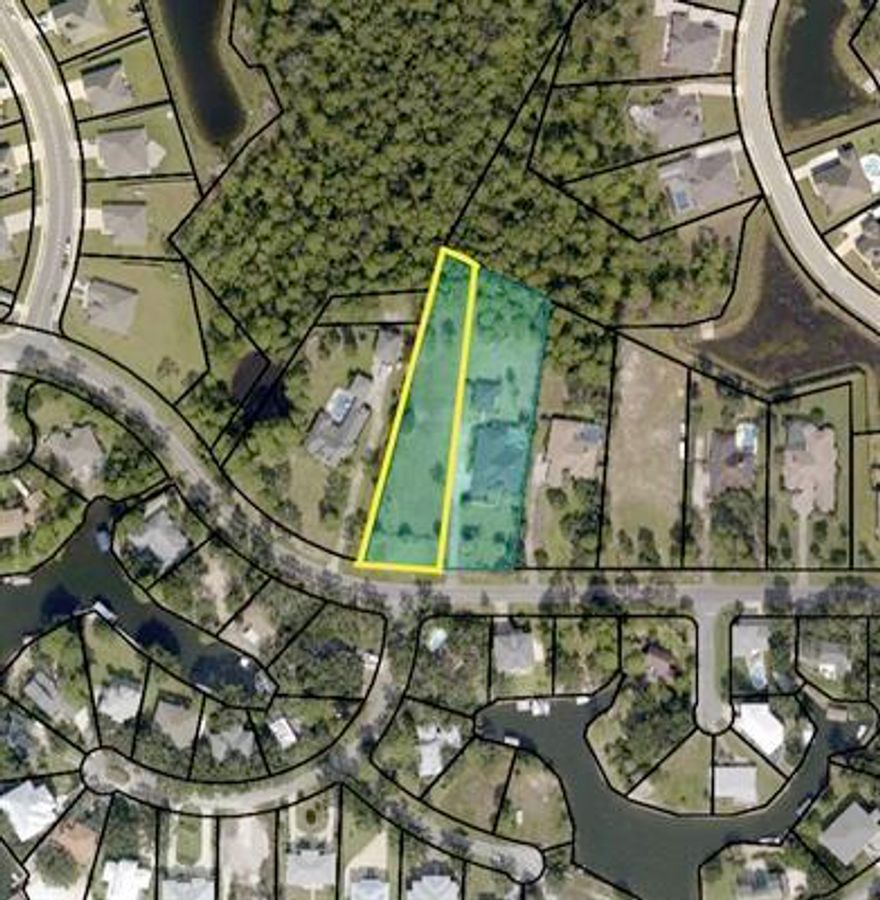 Come and build your dream home on this approximately 1-acre lot! located just 10 miles from beautiful Pensacola beaches. Enjoy everything near this wonderful location: the Gulf Breeze Zoo, shopping, and dining. No HOA! The lot has been cleared and well manicured, which offers the opportunity to build a step ahead of the game. 15 miles to downtown Pensacola.