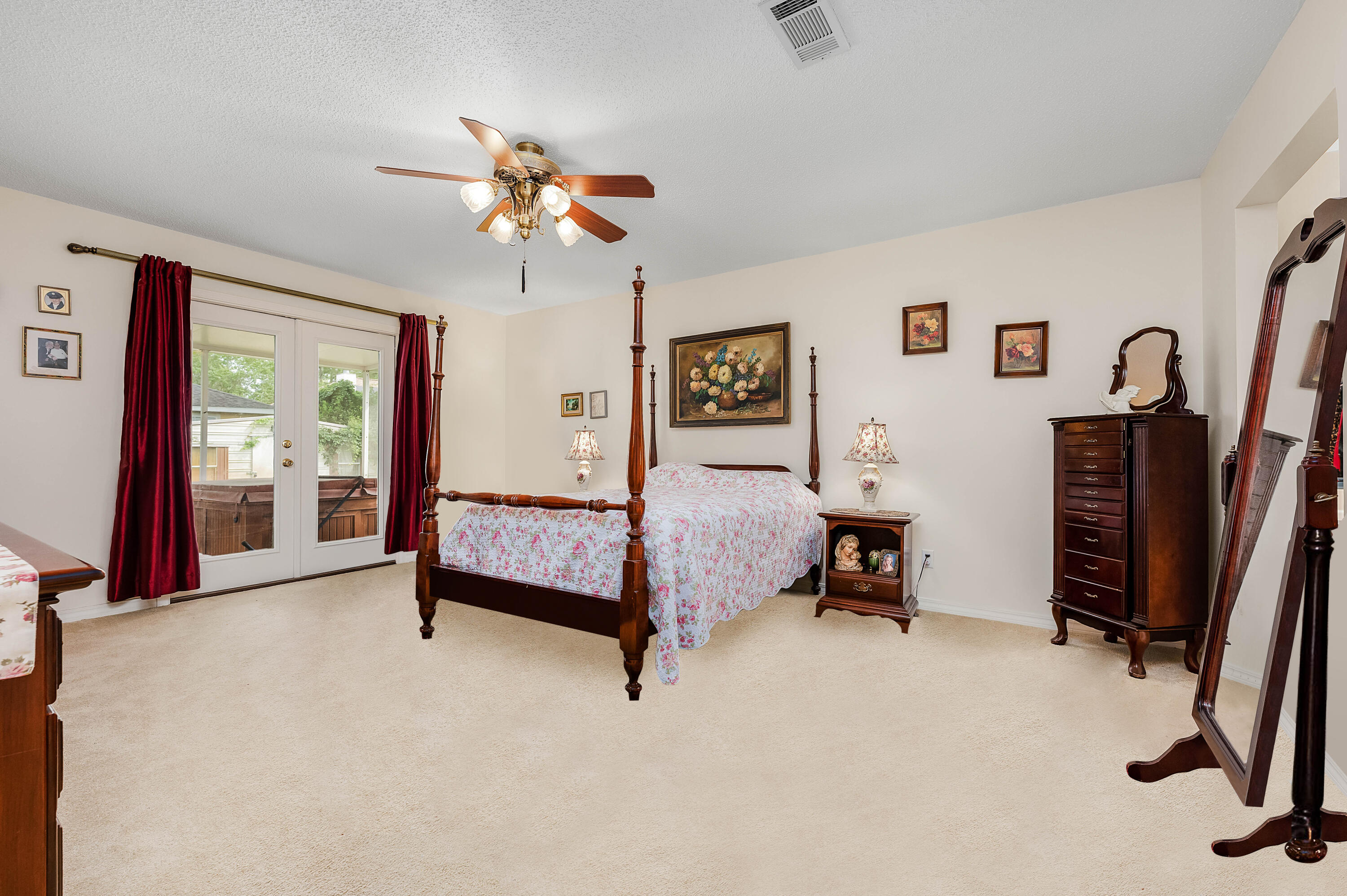 BAYVIEW MANOR 1ST ADDN - Residential